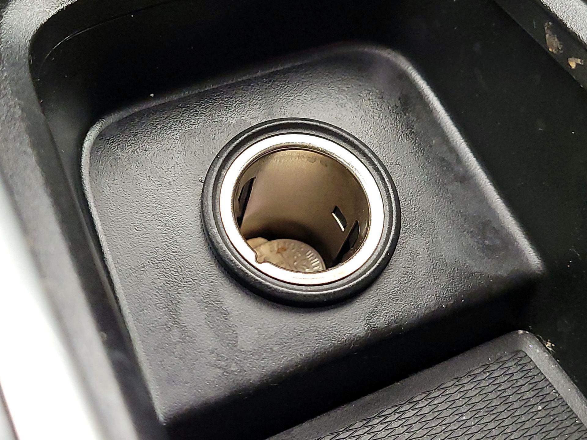 Thumbnail: 2024 Volvo XC90 - 18