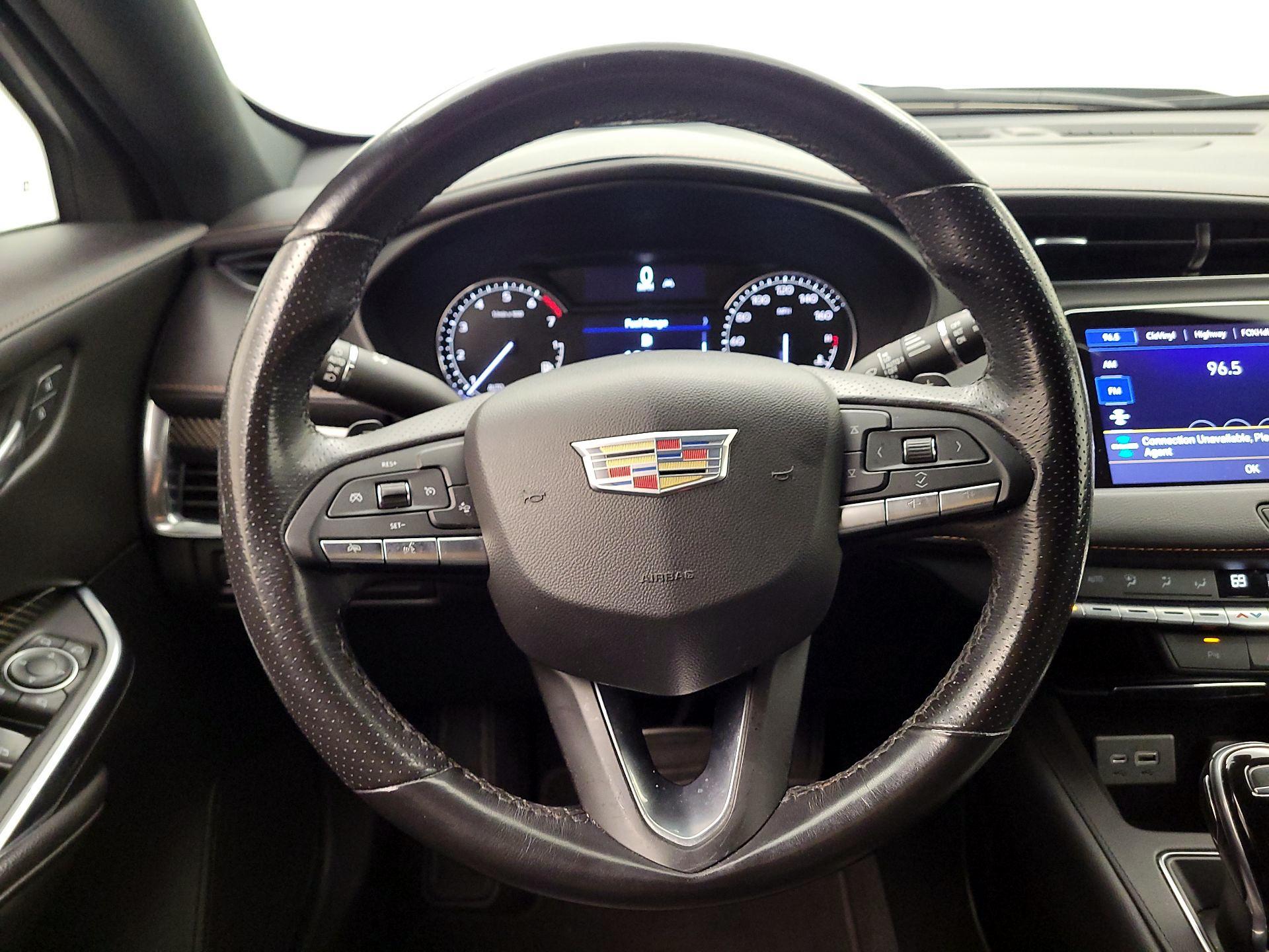 Thumbnail: 2021 Cadillac XT4 - 10