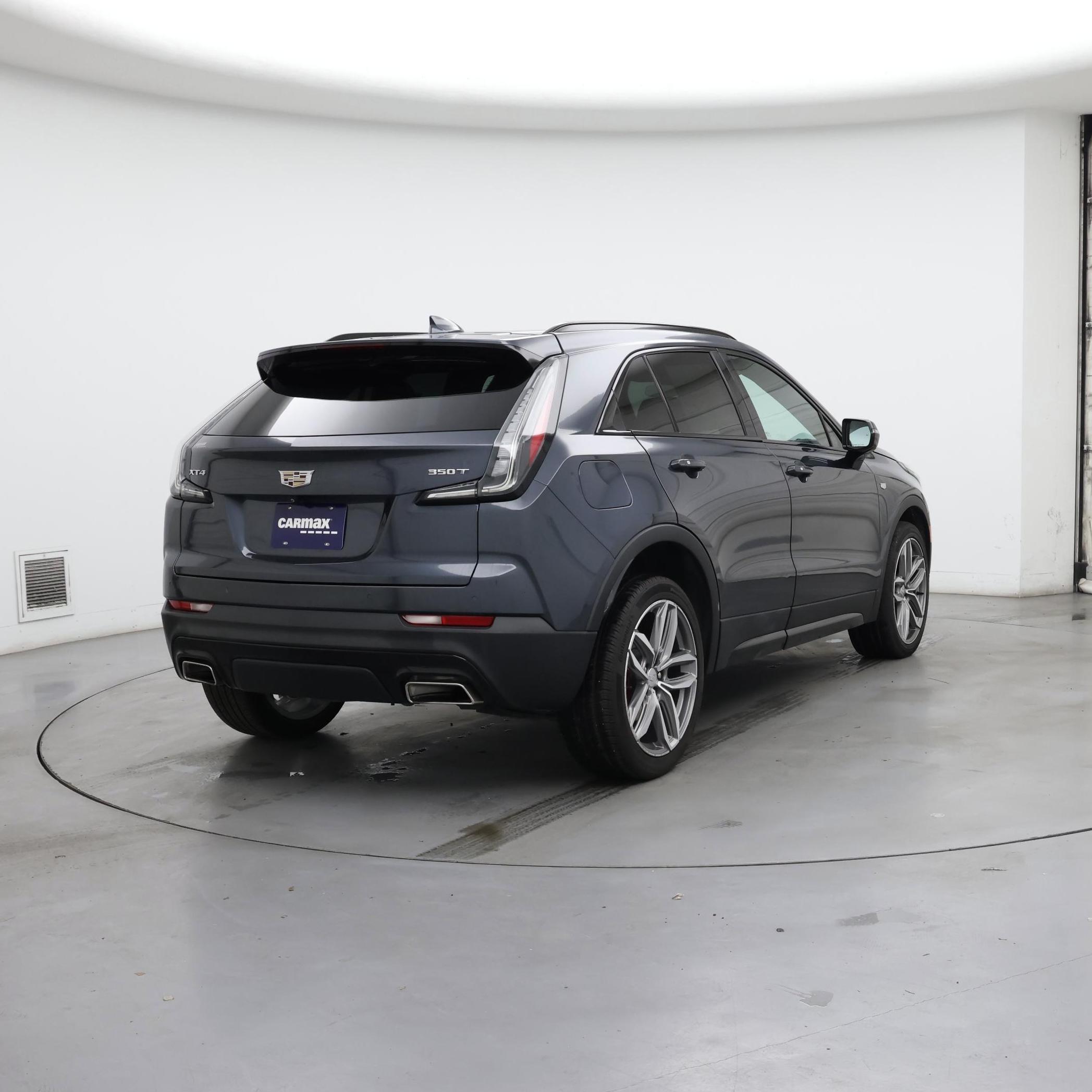 Thumbnail: 2021 Cadillac XT4 - 8