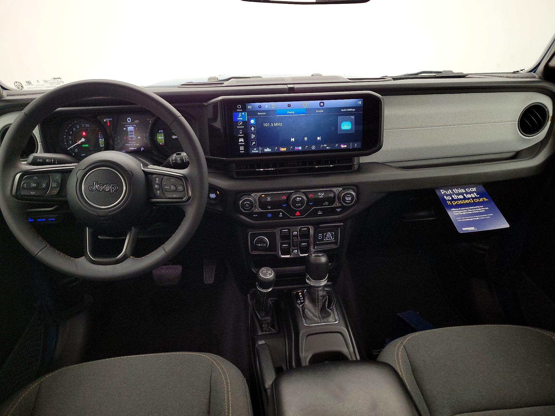 Thumbnail: 2024 Jeep Wrangler - 9