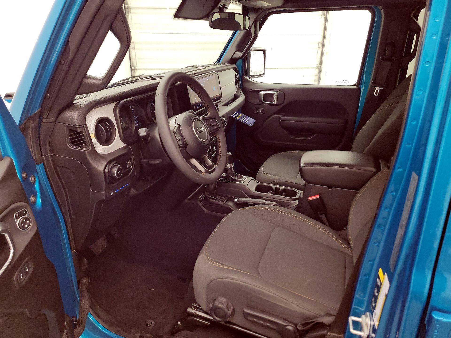 Thumbnail: 2024 Jeep Wrangler - 11