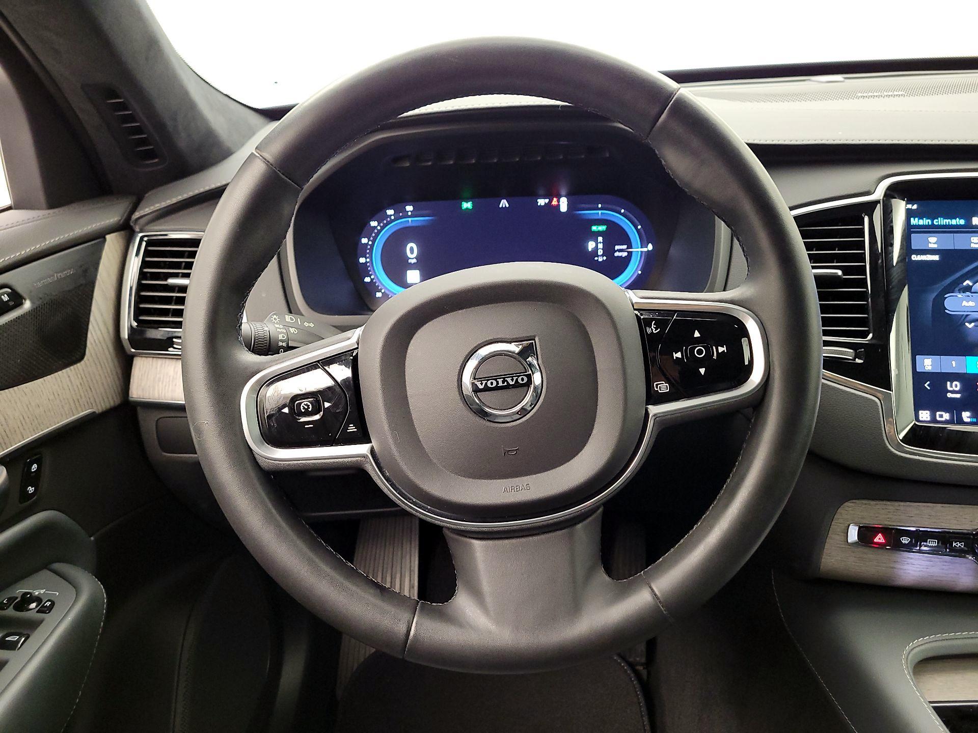 Thumbnail: 2023 Volvo XC90 - 10