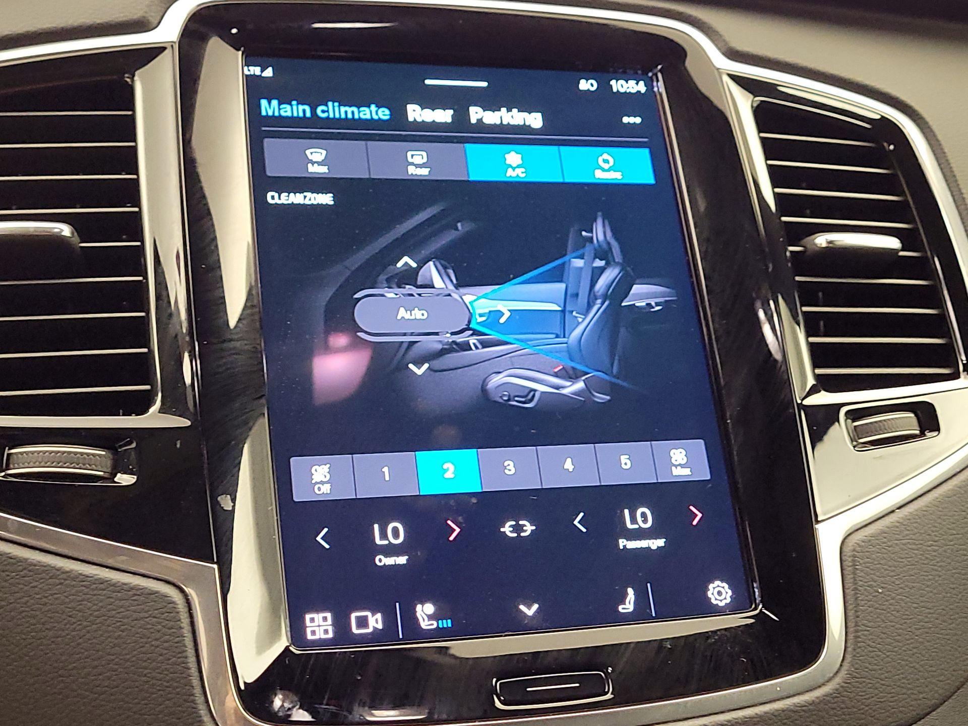 Thumbnail: 2023 Volvo XC90 - 16