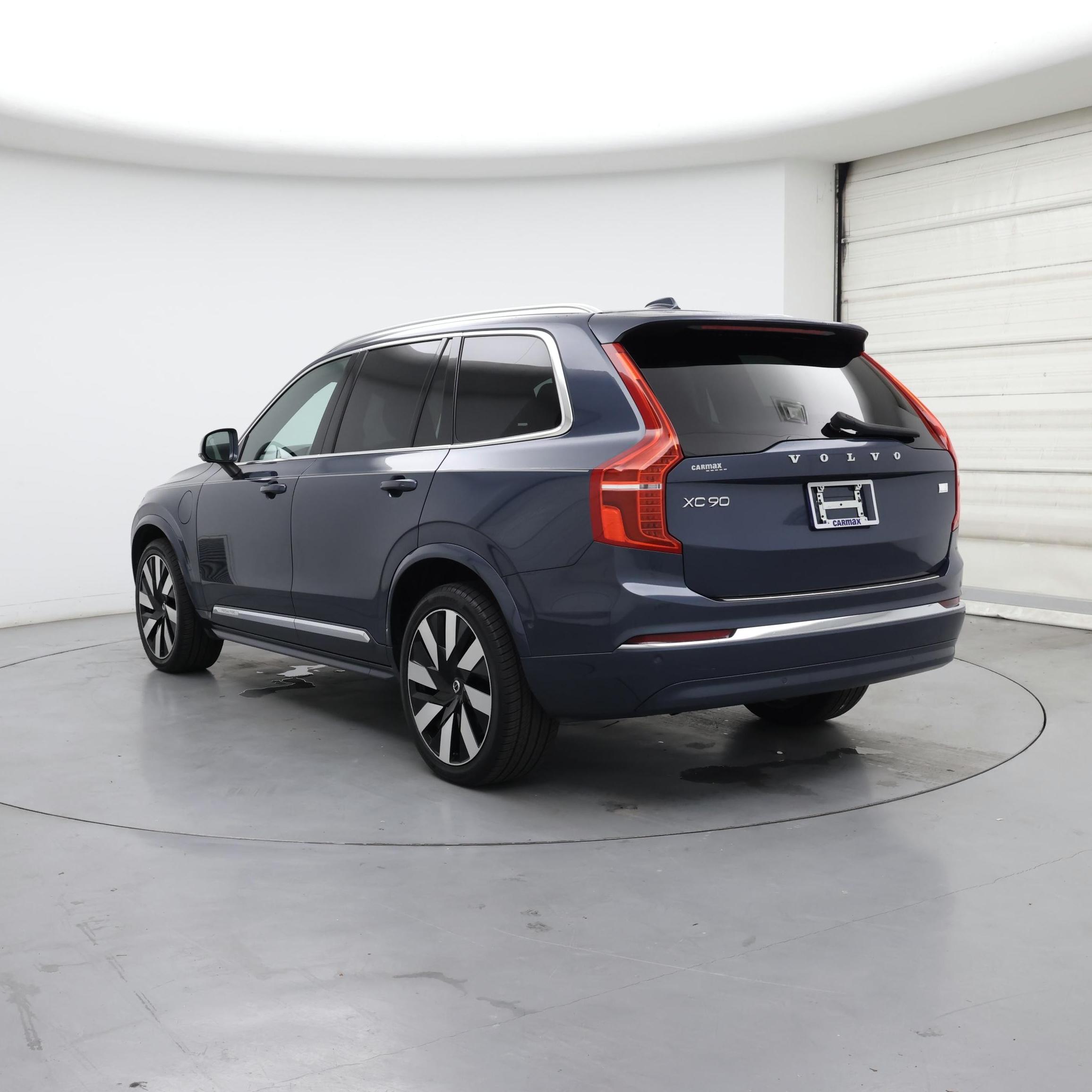 Thumbnail: 2023 Volvo XC90 - 2