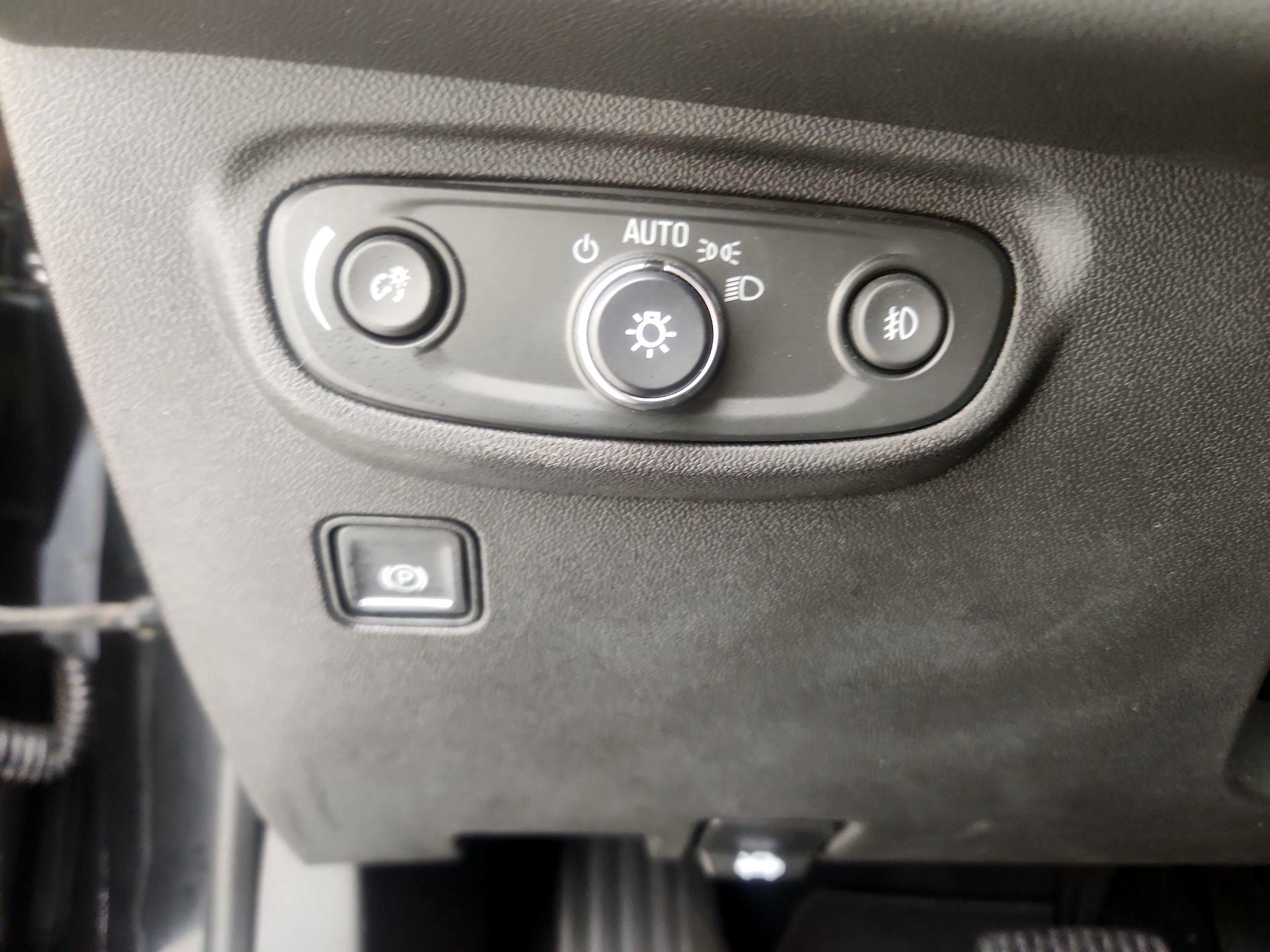 Thumbnail: 2022 GMC Terrain - 13