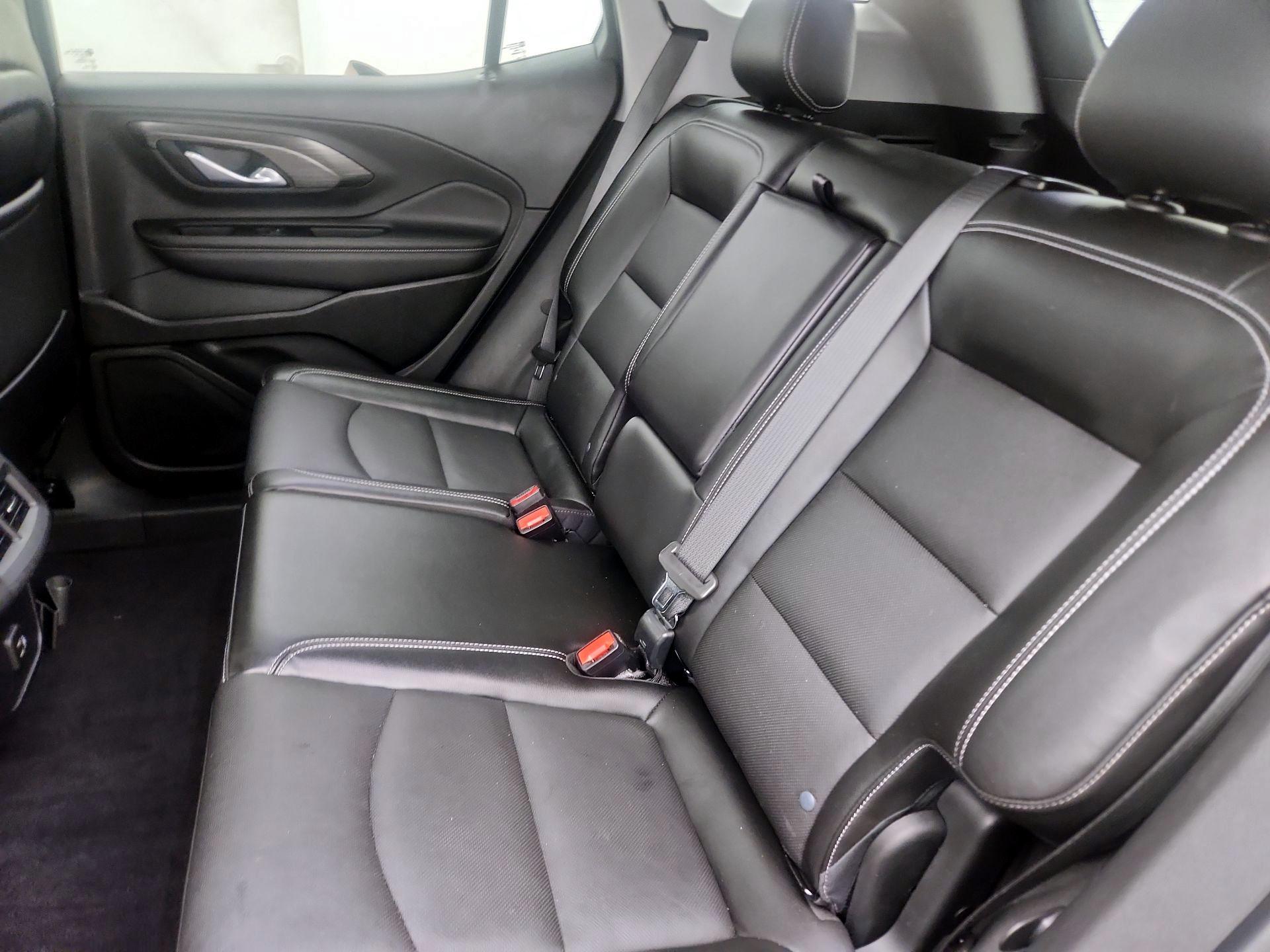 Thumbnail: 2022 GMC Terrain - 20