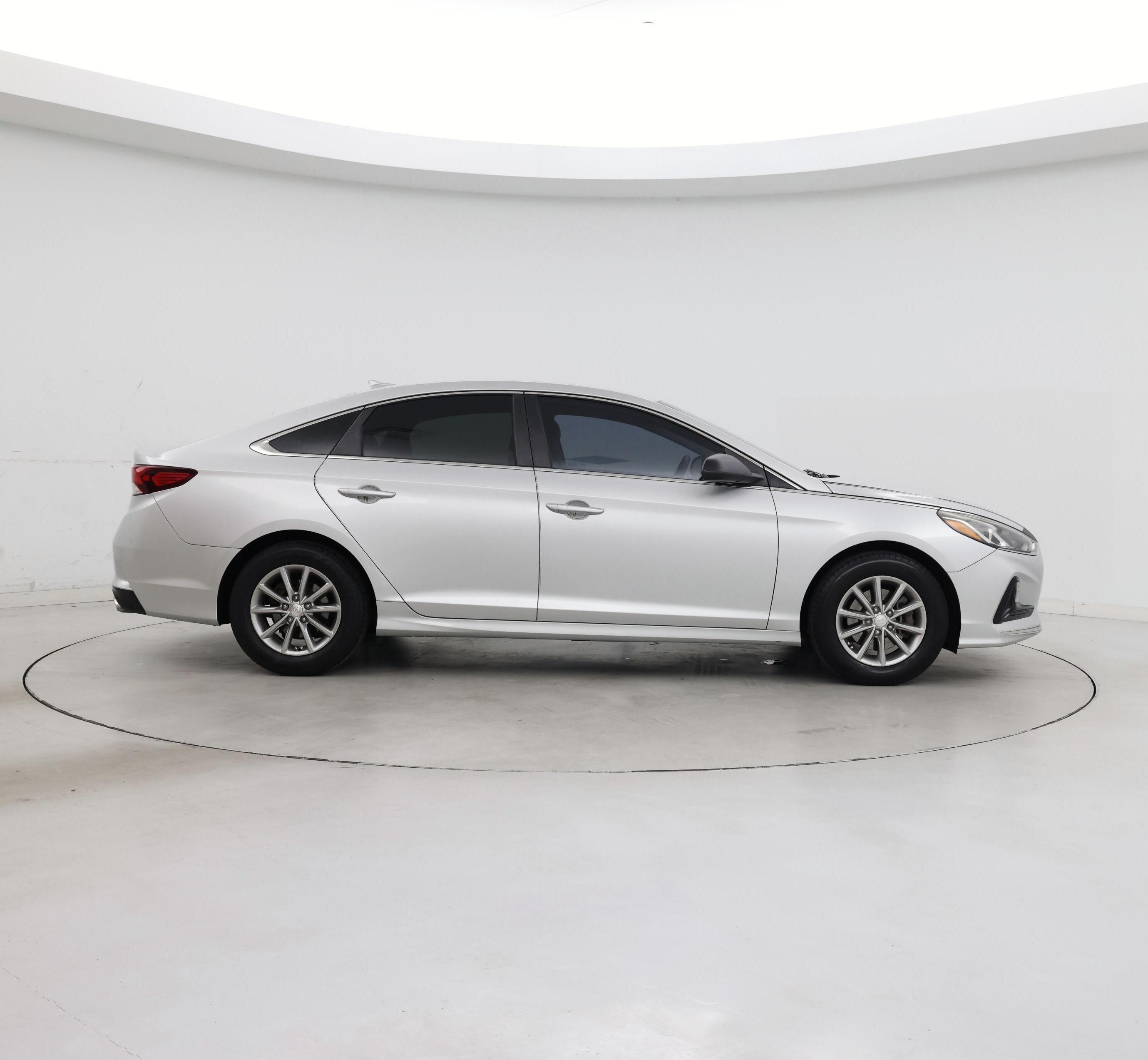 Thumbnail: 2018 Hyundai Sonata - 7