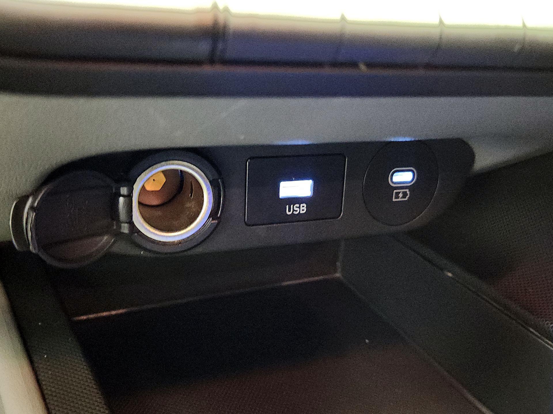 Thumbnail: 2024 Hyundai Elantra - 19