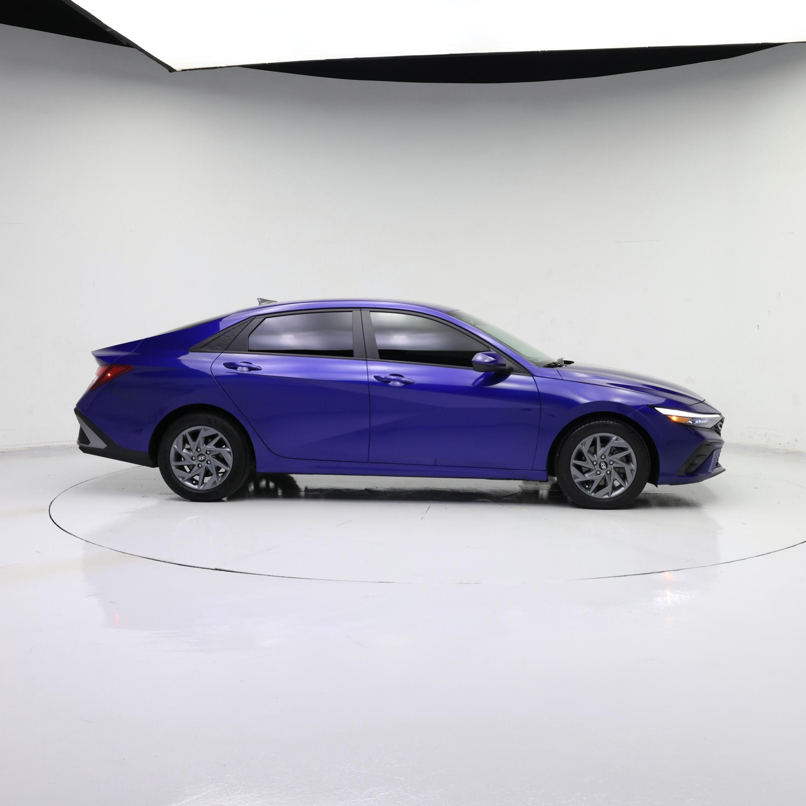 Thumbnail: 2024 Hyundai Elantra - 7