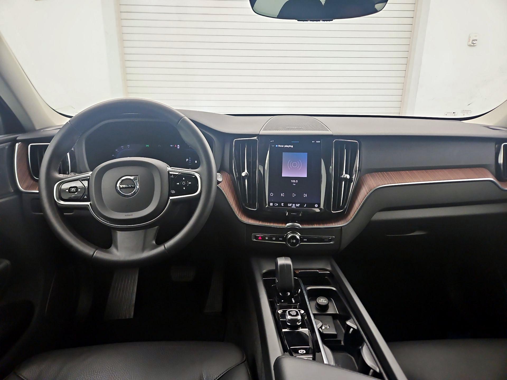 Thumbnail: 2024 Volvo XC60 - 9