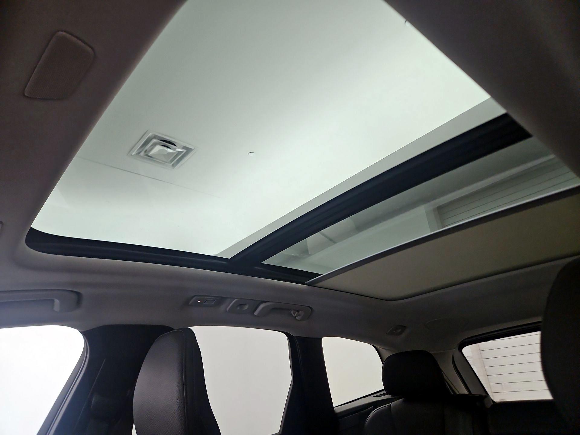 Thumbnail: 2024 Volvo XC60 - 17