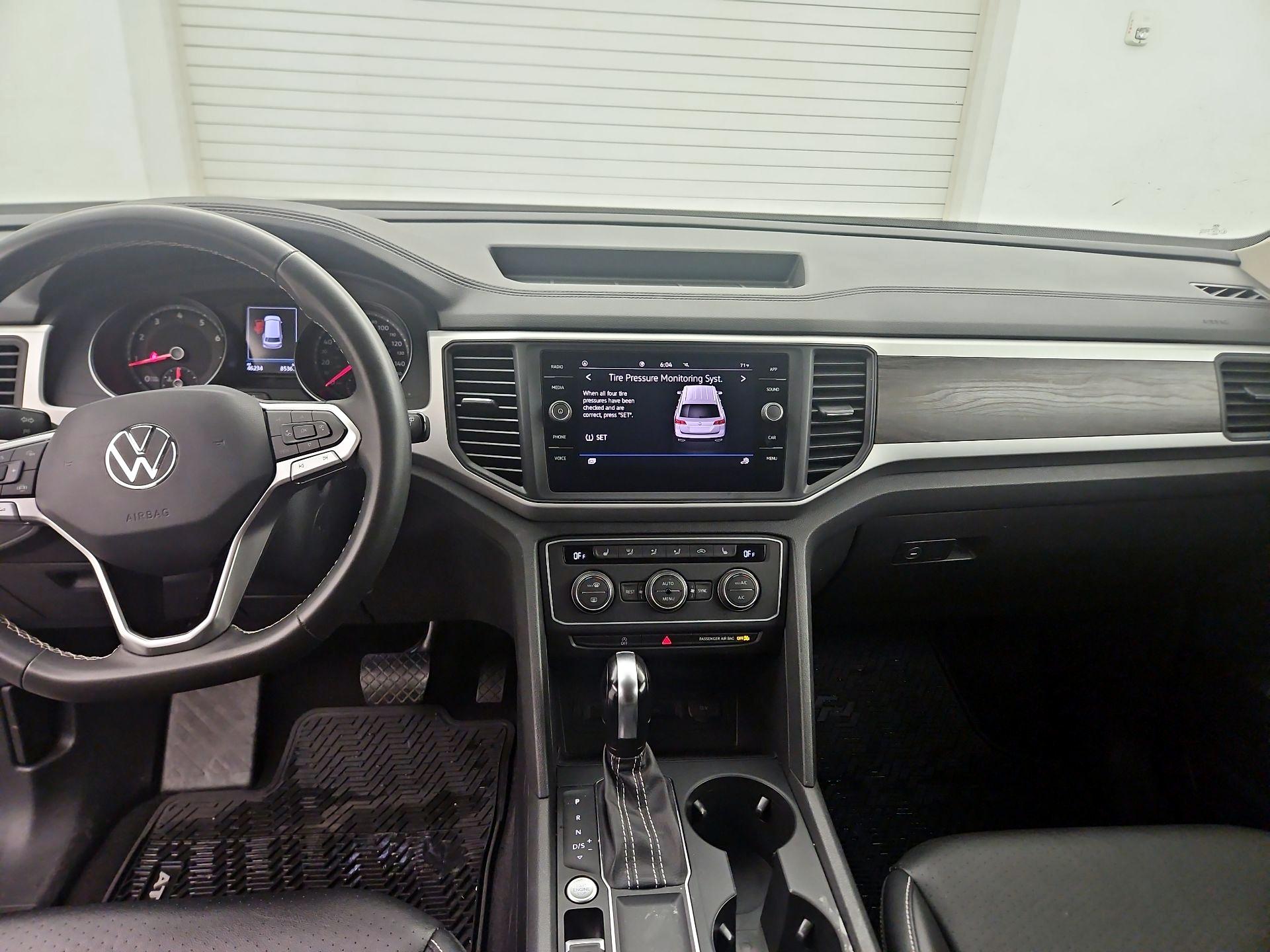 Thumbnail: 2021 Volkswagen Atlas - 9