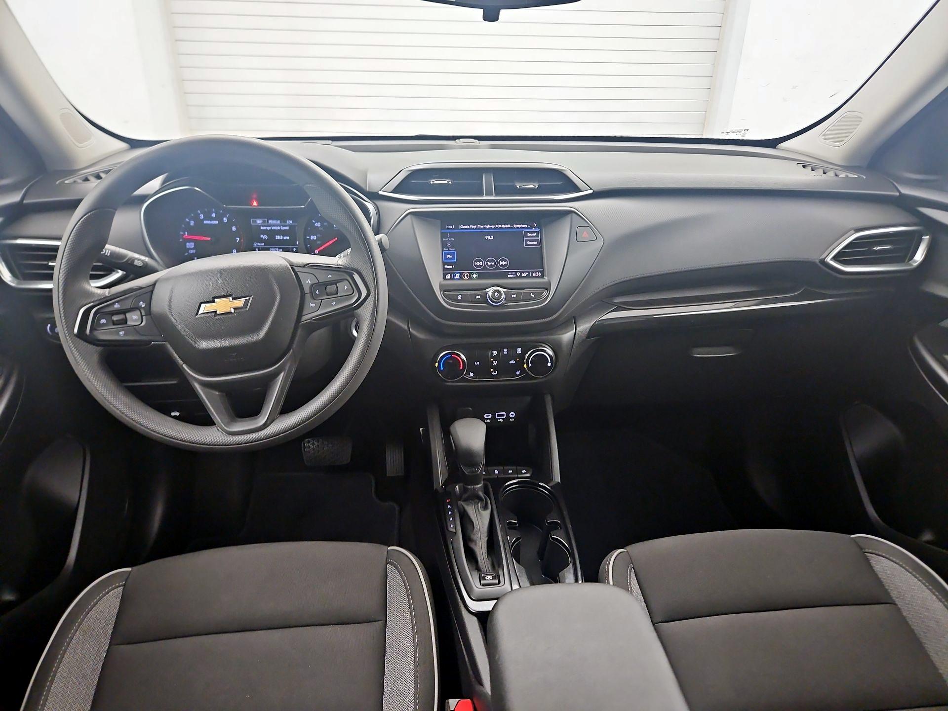 Thumbnail: 2022 Chevrolet TrailBlazer - 9