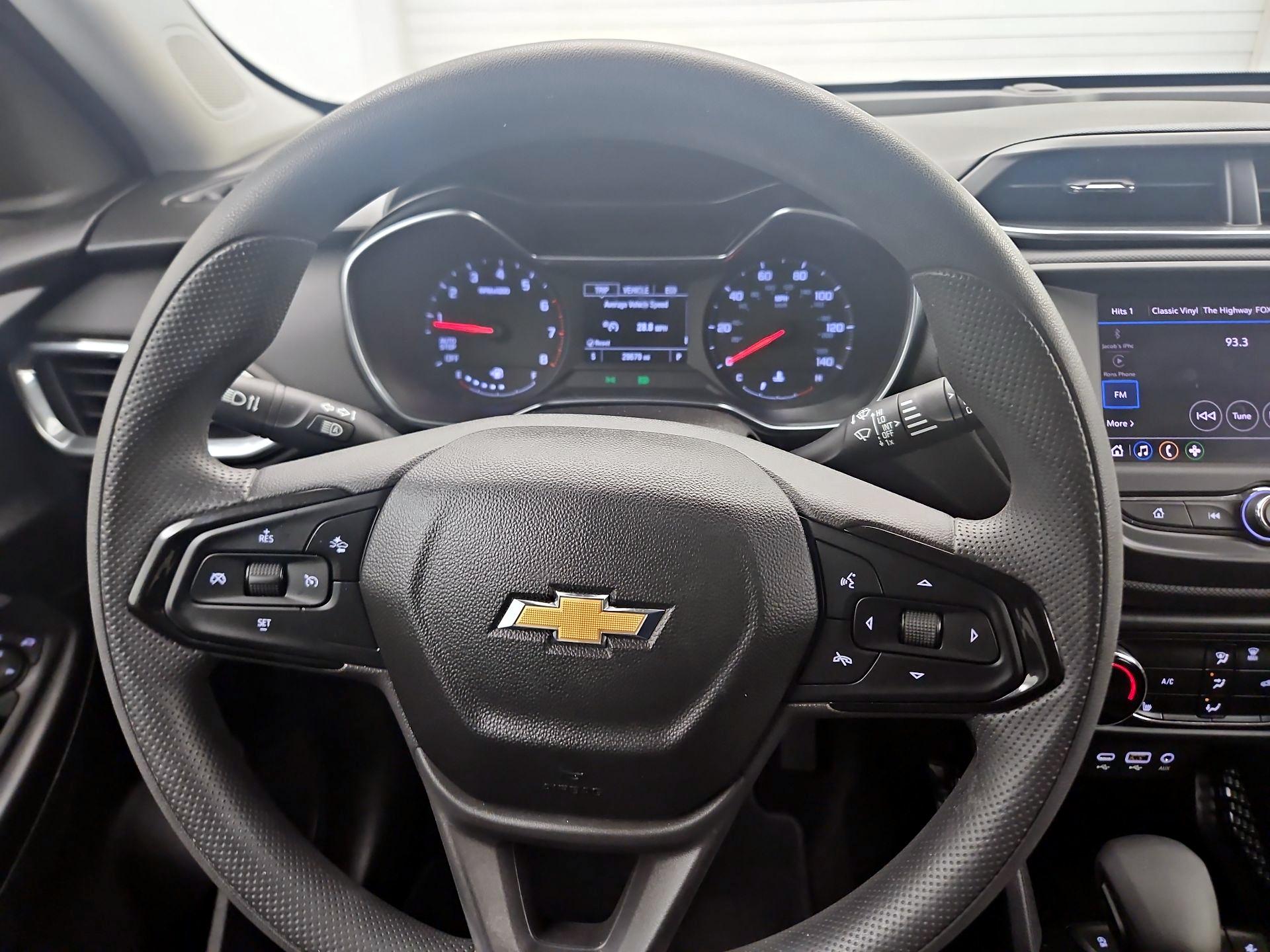 Thumbnail: 2022 Chevrolet TrailBlazer - 10