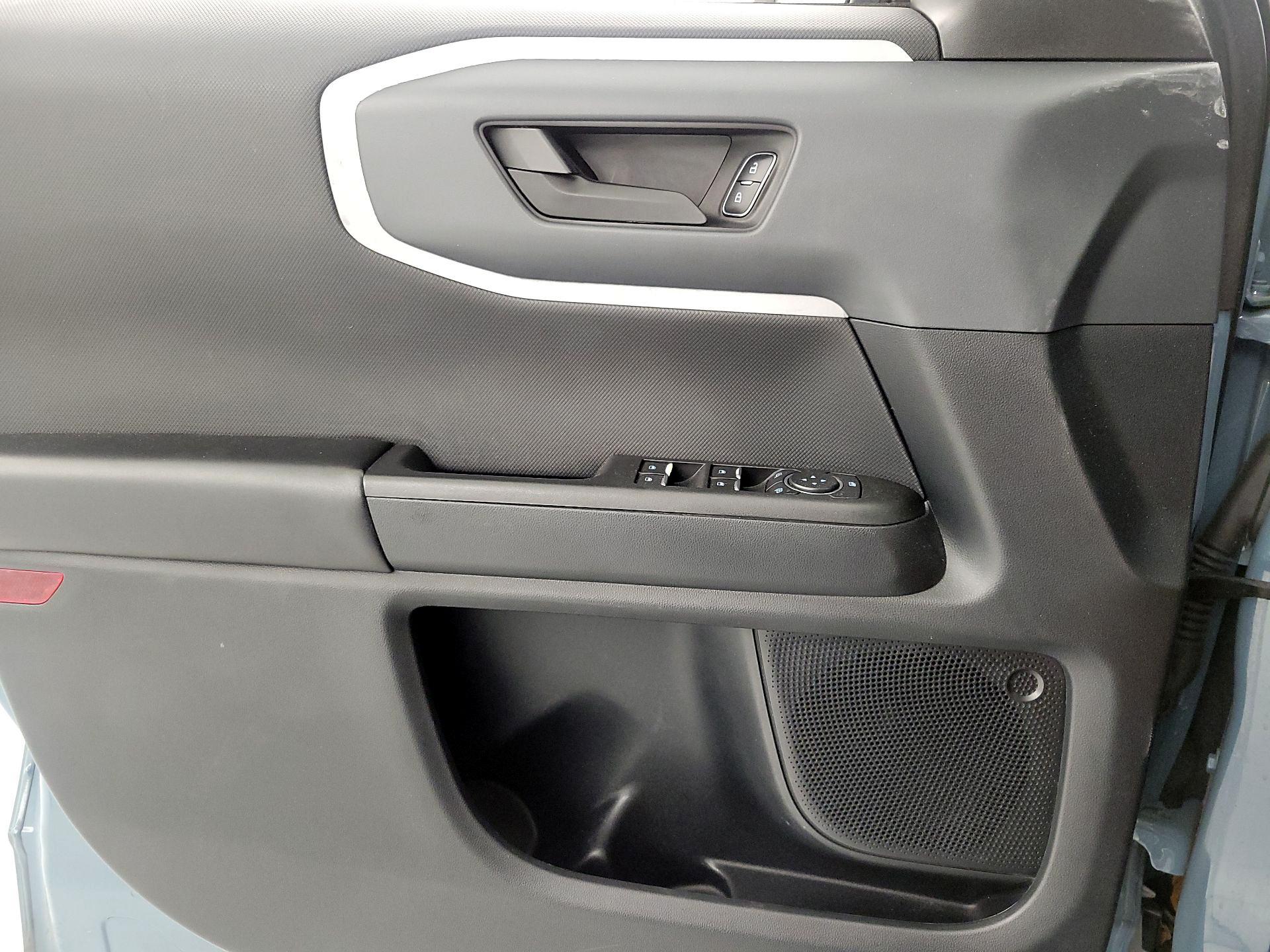 Thumbnail: 2021 Ford Bronco Sport - 12