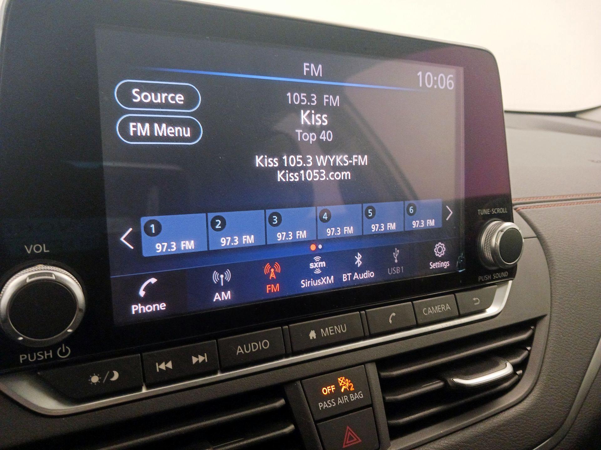 Thumbnail: 2020 Nissan Altima - 15