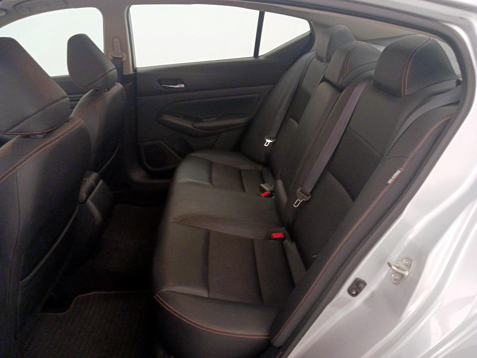 Thumbnail: 2020 Nissan Altima - 19