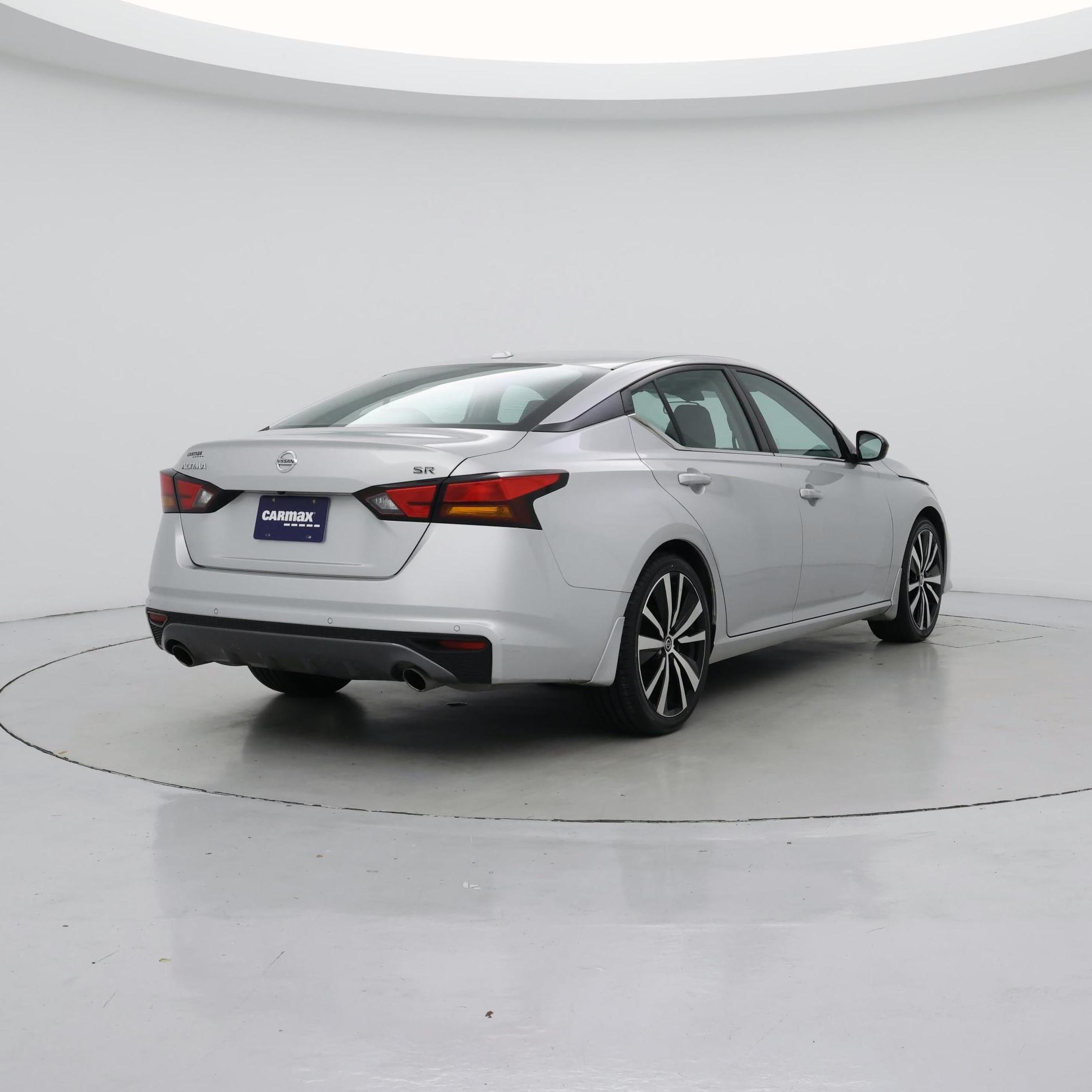 Thumbnail: 2020 Nissan Altima - 8