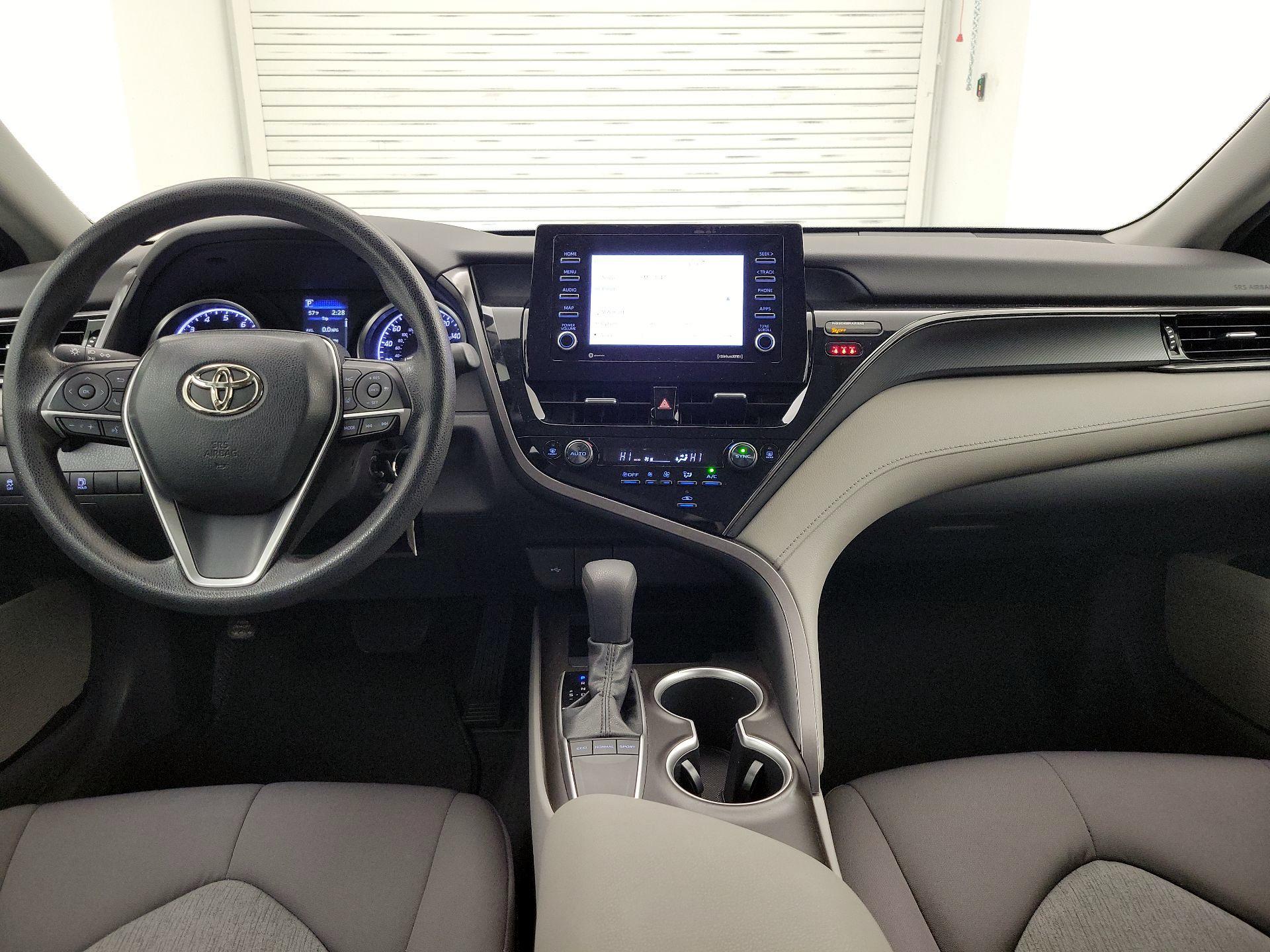 Thumbnail: 2023 Toyota Camry - 9