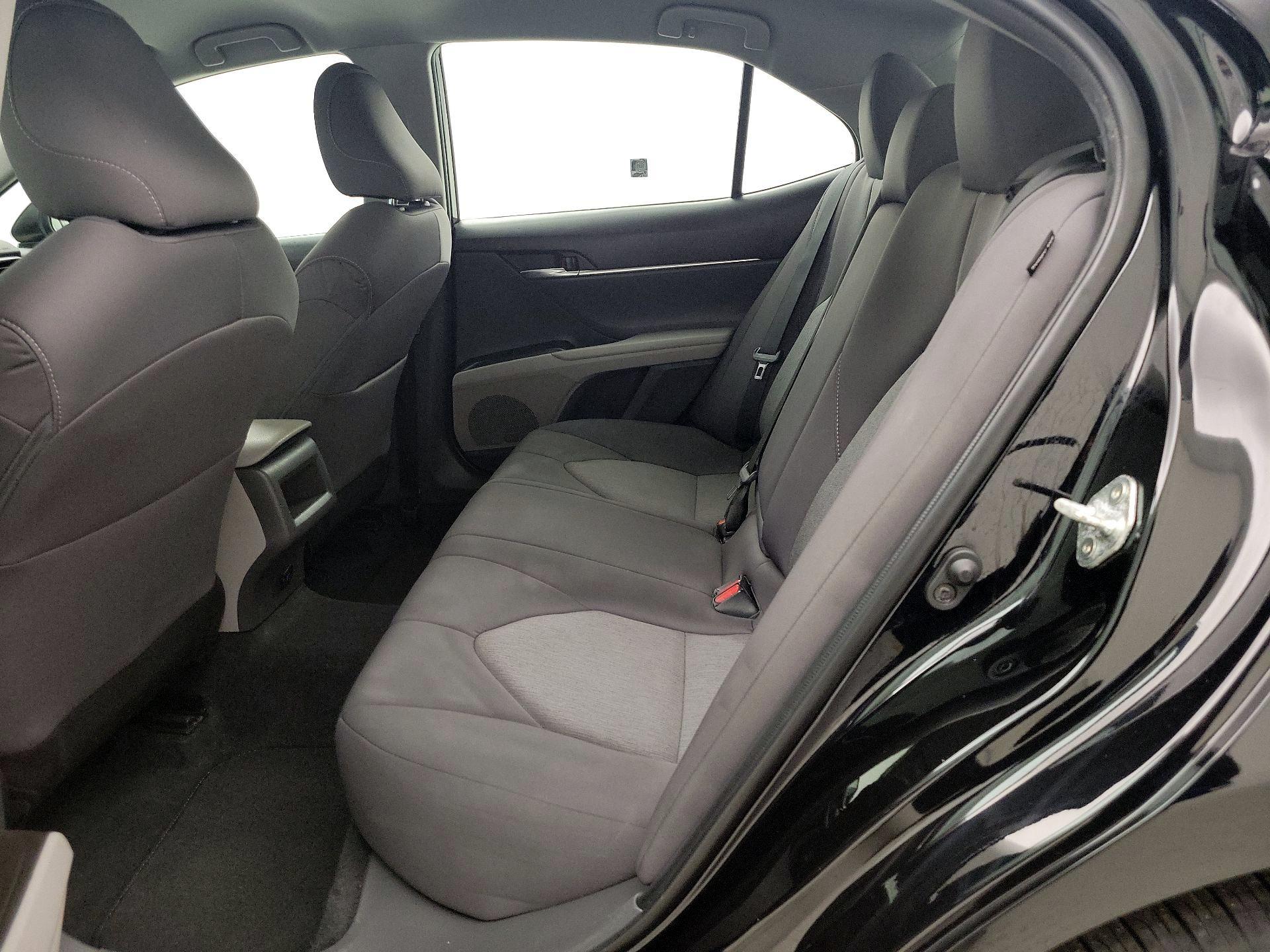 Thumbnail: 2023 Toyota Camry - 19