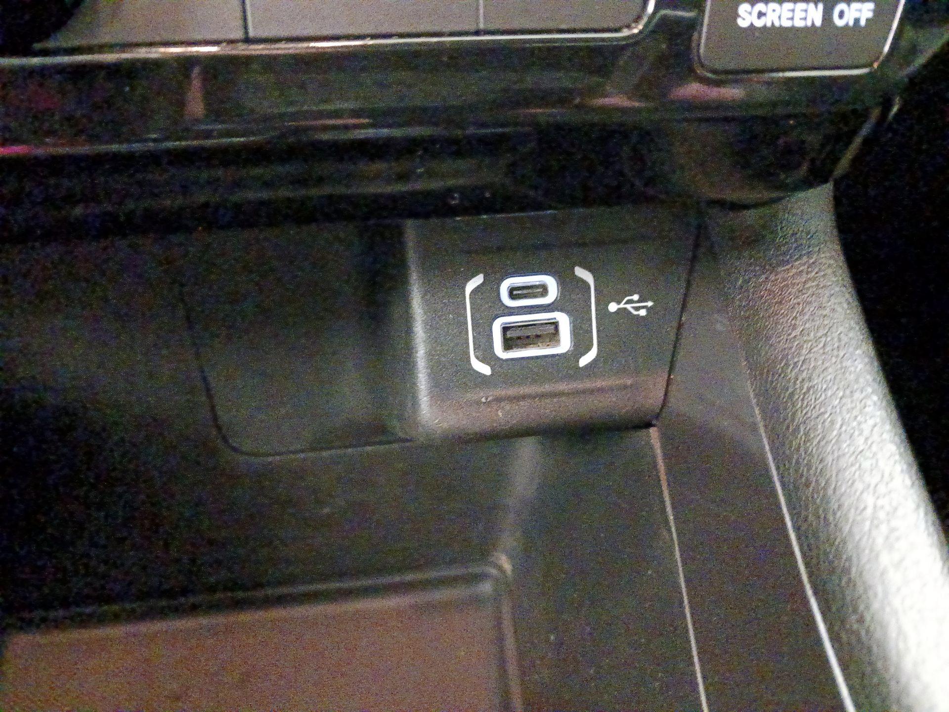 Thumbnail: 2022 Jeep Compass - 18