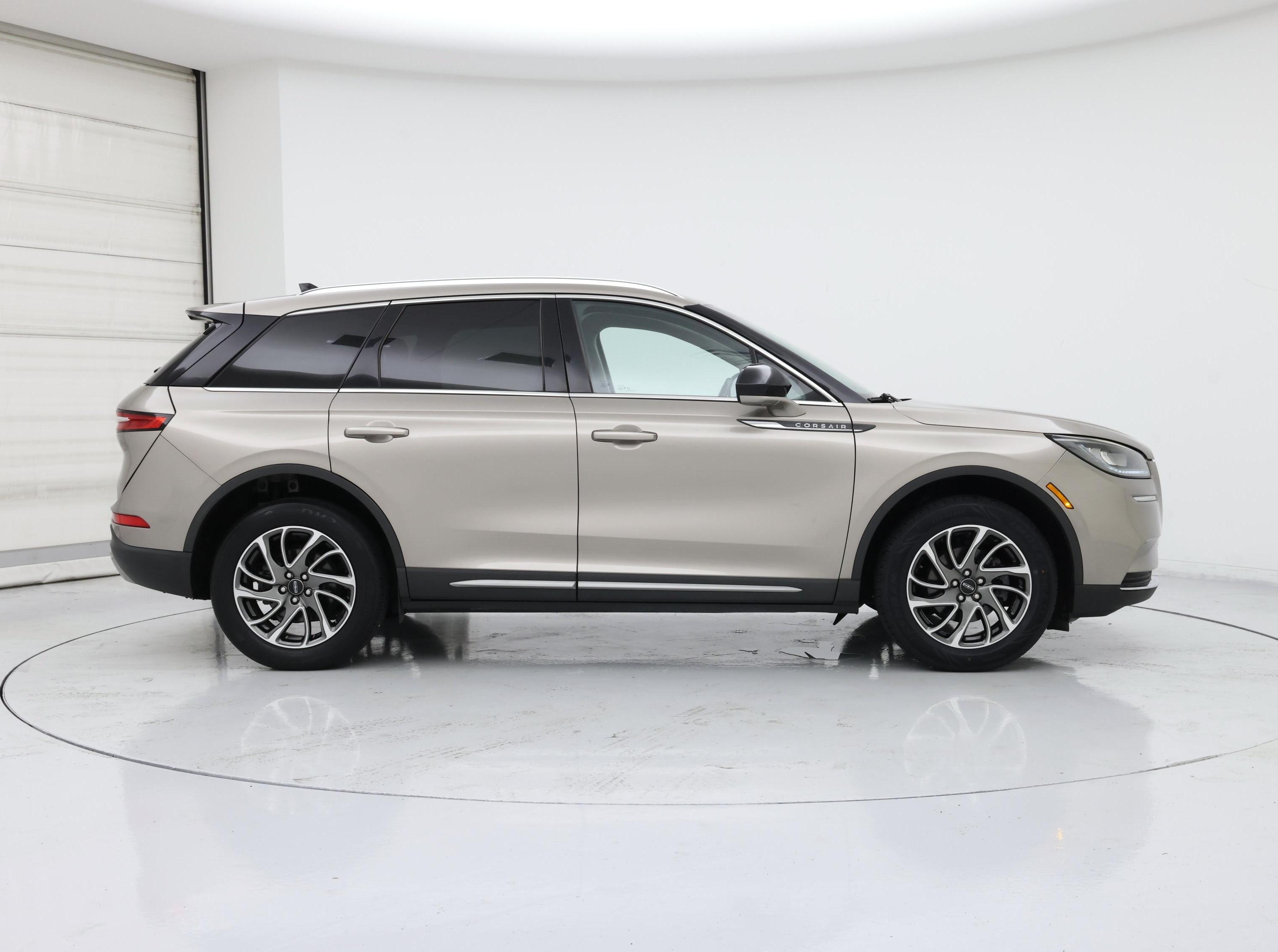 Thumbnail: 2020 Lincoln Corsair - 7