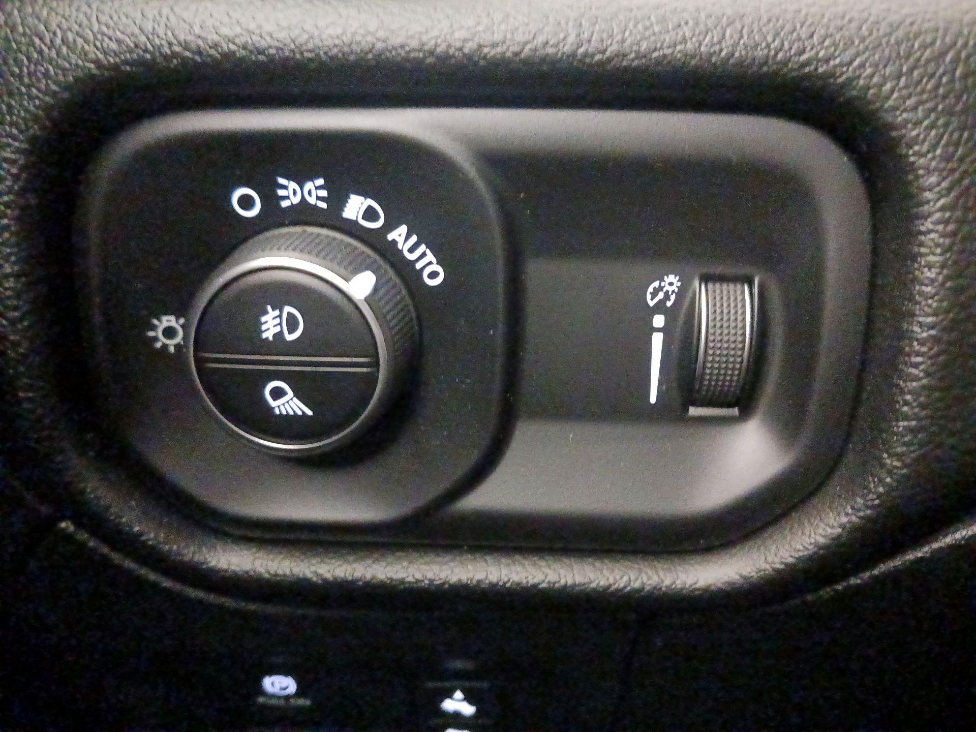 Thumbnail: 2020 RAM 1500 - 13