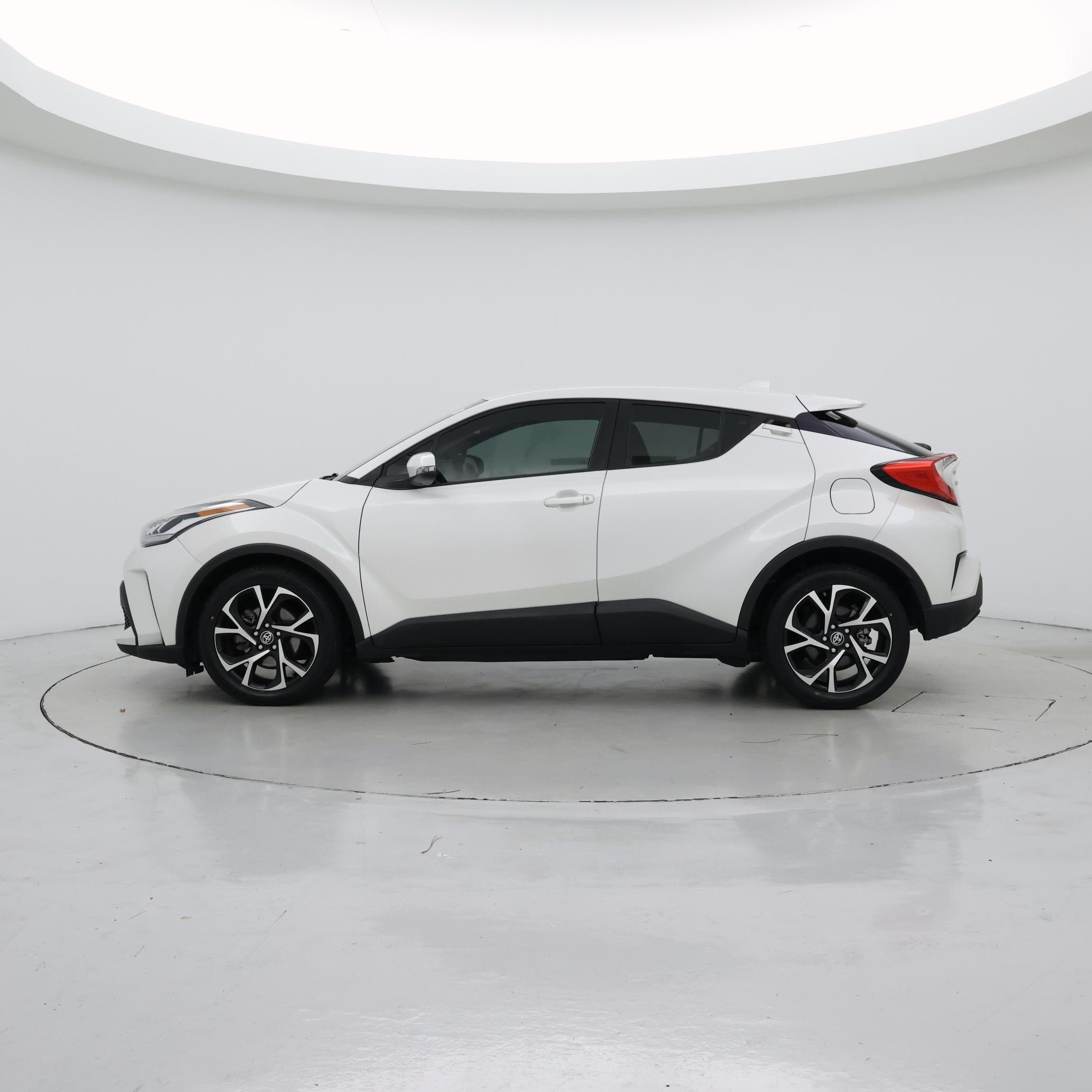 Thumbnail: 2021 Toyota C-HR - 3