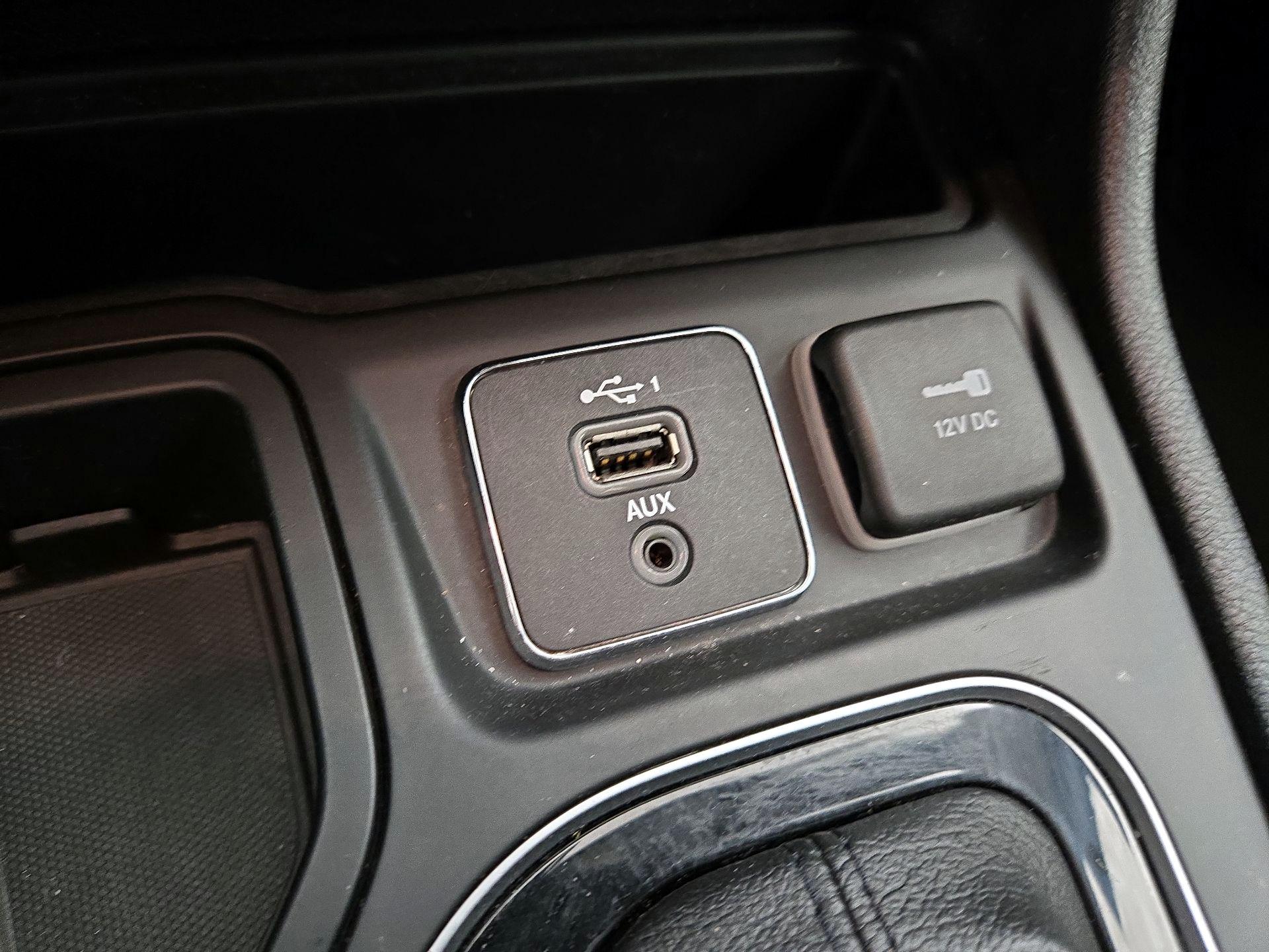 Thumbnail: 2020 Jeep Cherokee - 18