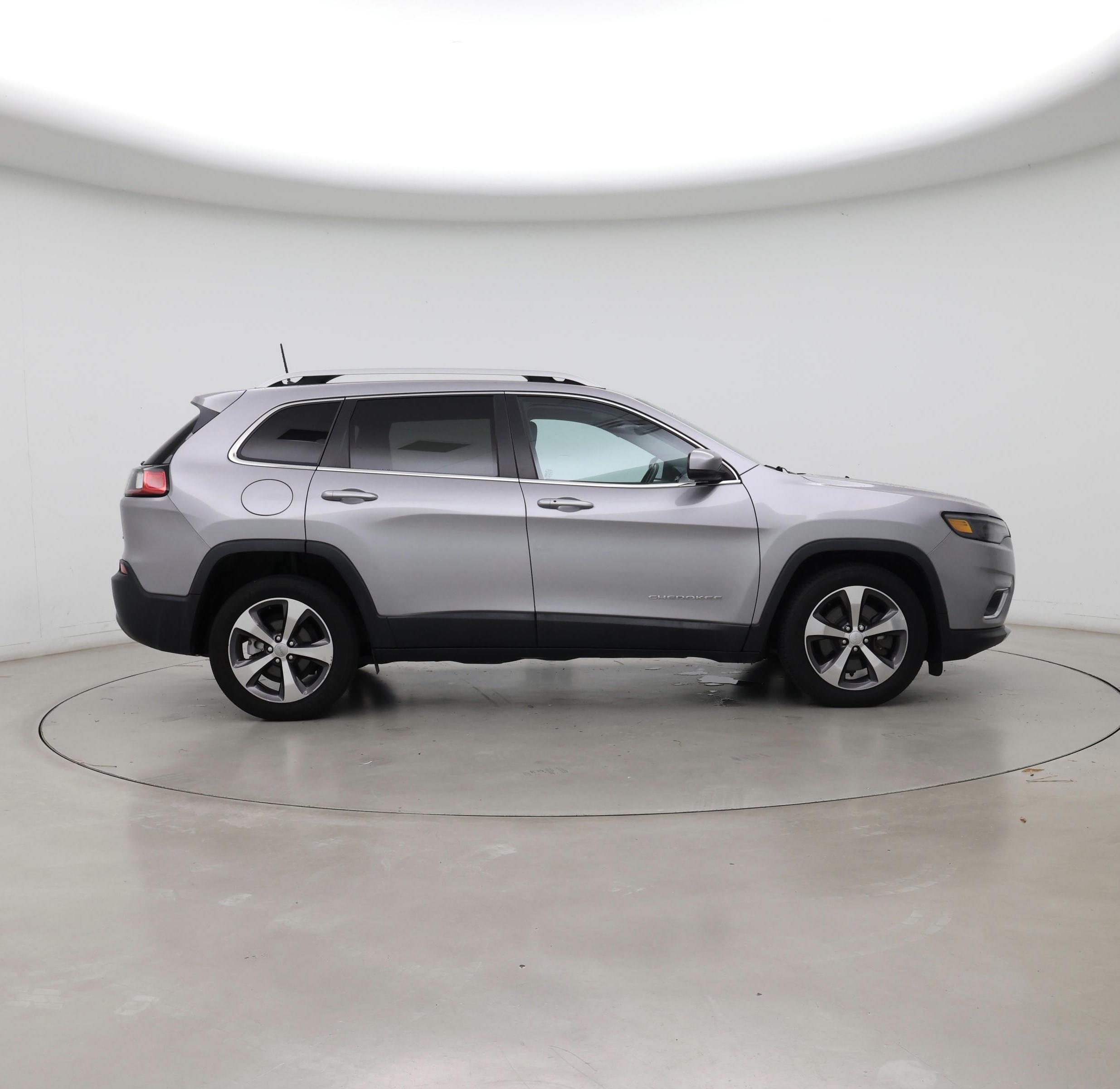 Thumbnail: 2020 Jeep Cherokee - 7