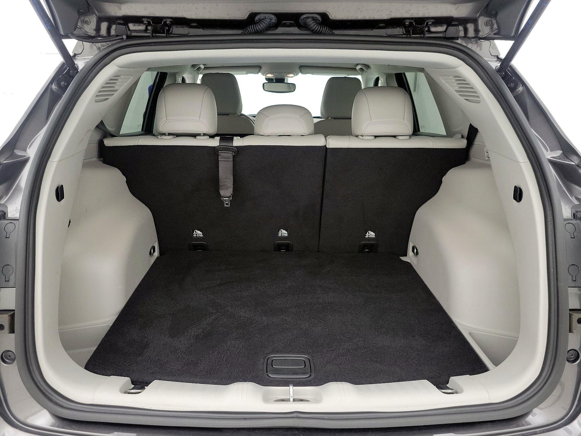 Thumbnail: 2022 Jeep Compass - 20