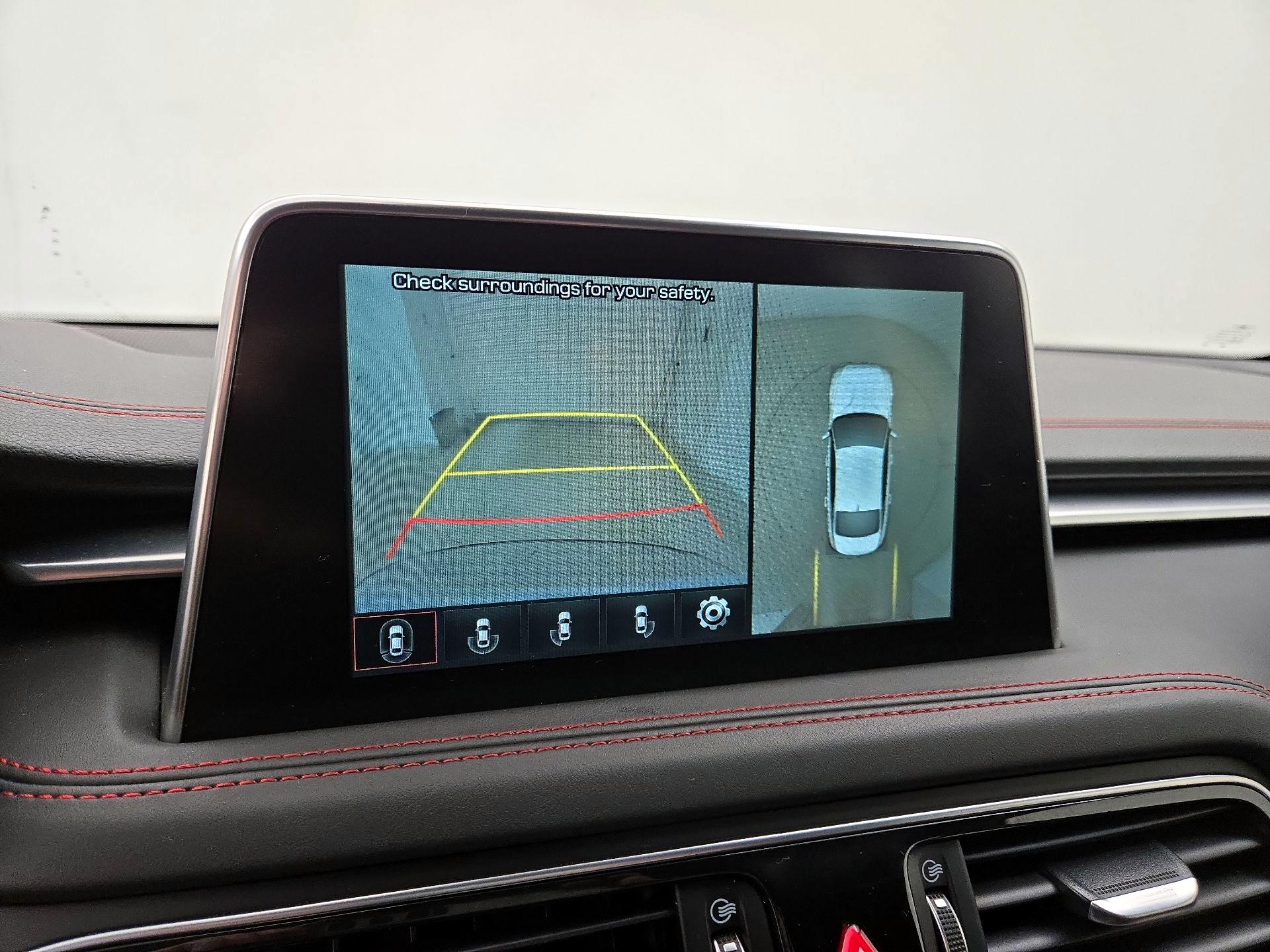 Thumbnail: 2021 Genesis G70 - 15