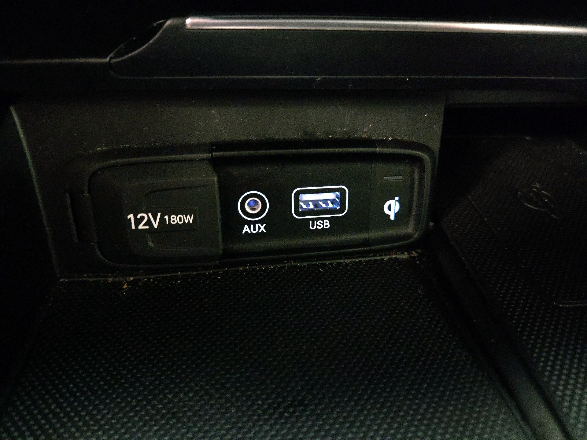 Thumbnail: 2021 Genesis G70 - 19