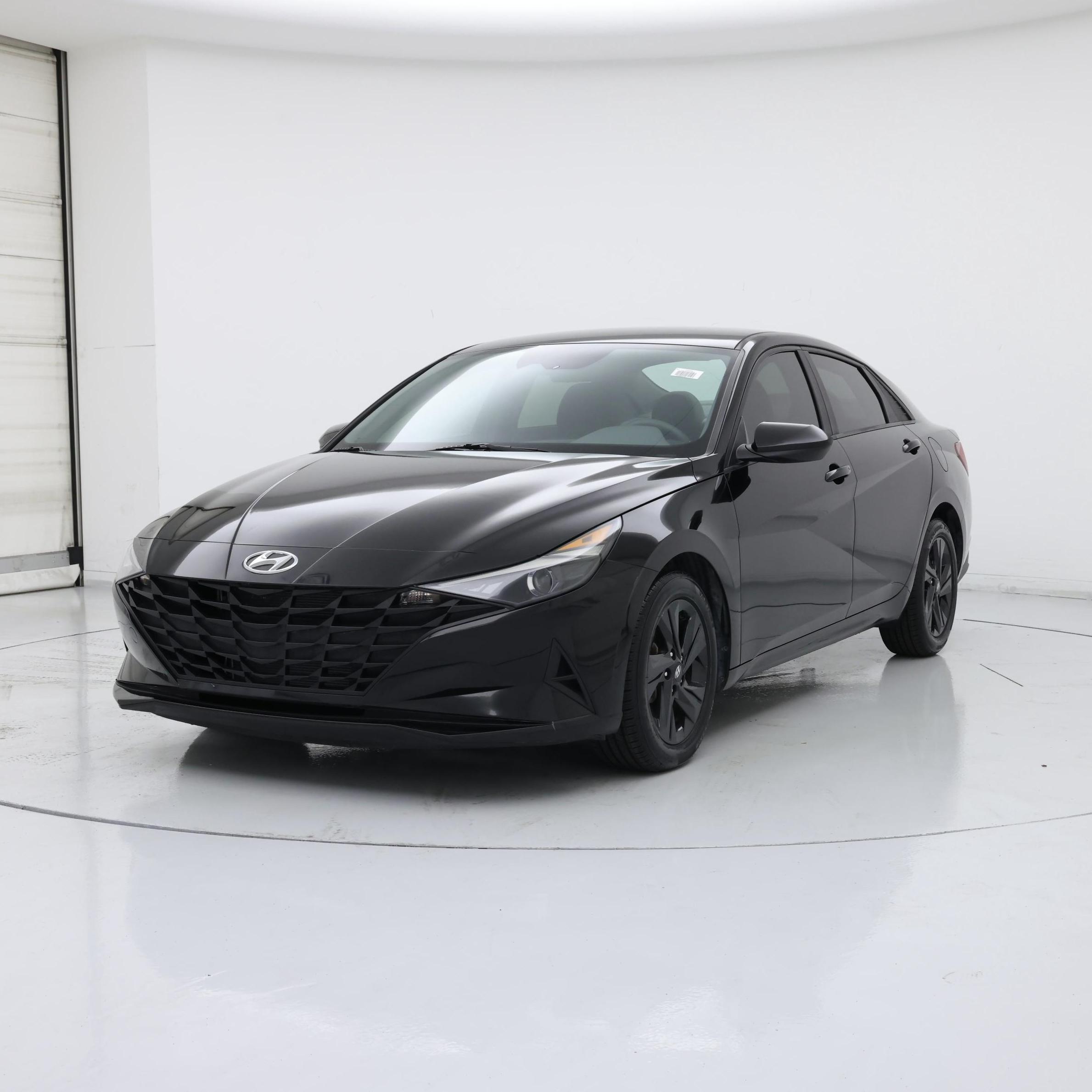 Thumbnail: 2022 Hyundai Elantra - 4