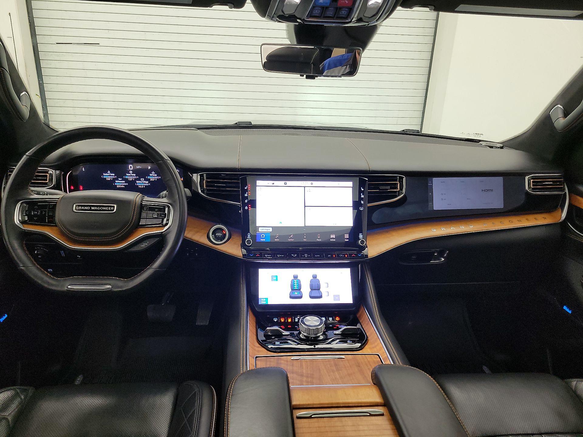 Thumbnail: 2022 Jeep Grand Wagoneer - 9