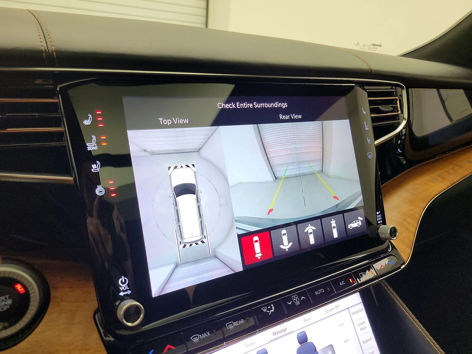 Thumbnail: 2022 Jeep Grand Wagoneer - 15