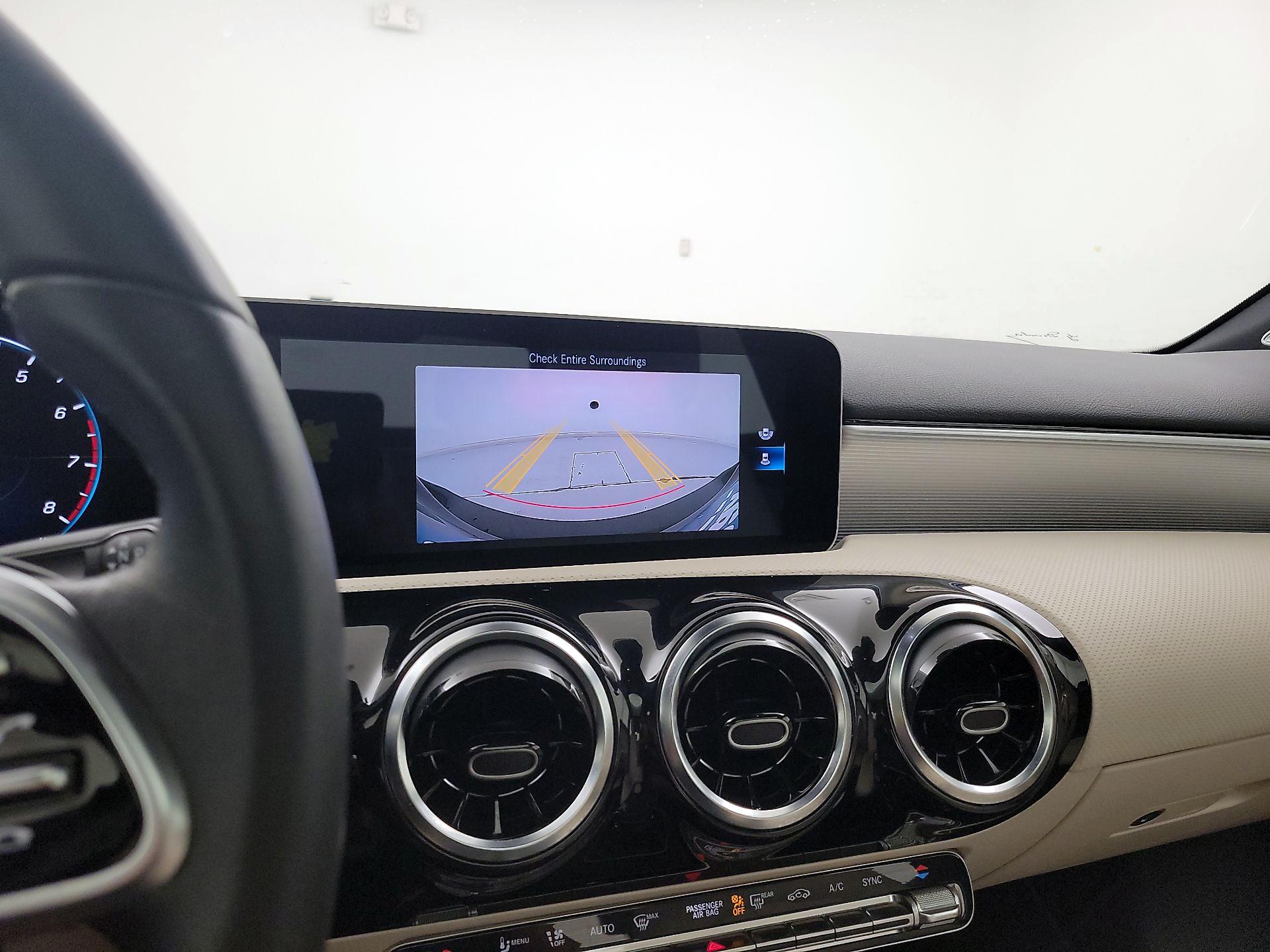 Thumbnail: 2020 Mercedes-Benz A-Class - 15