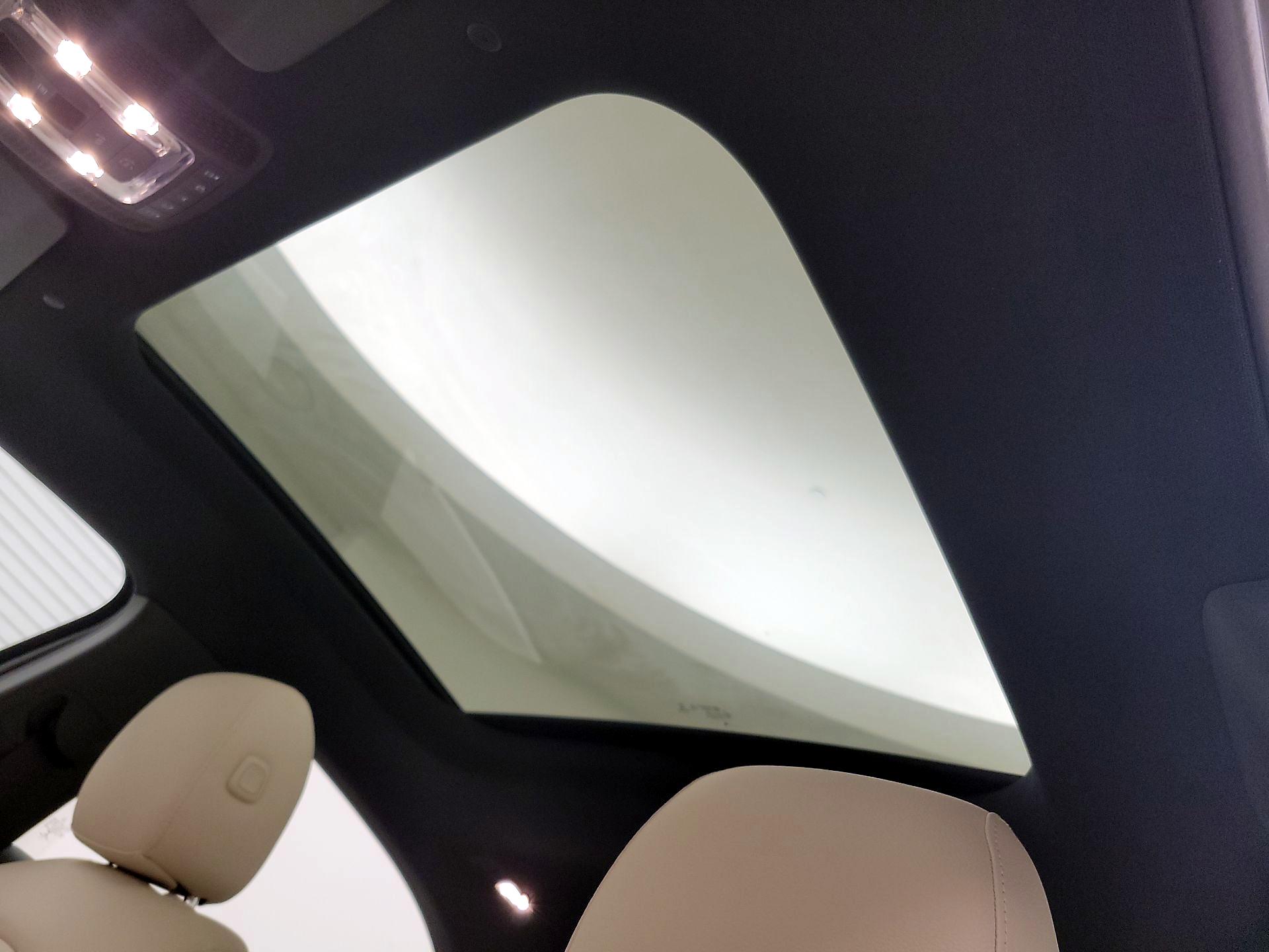 Thumbnail: 2020 Mercedes-Benz A-Class - 20