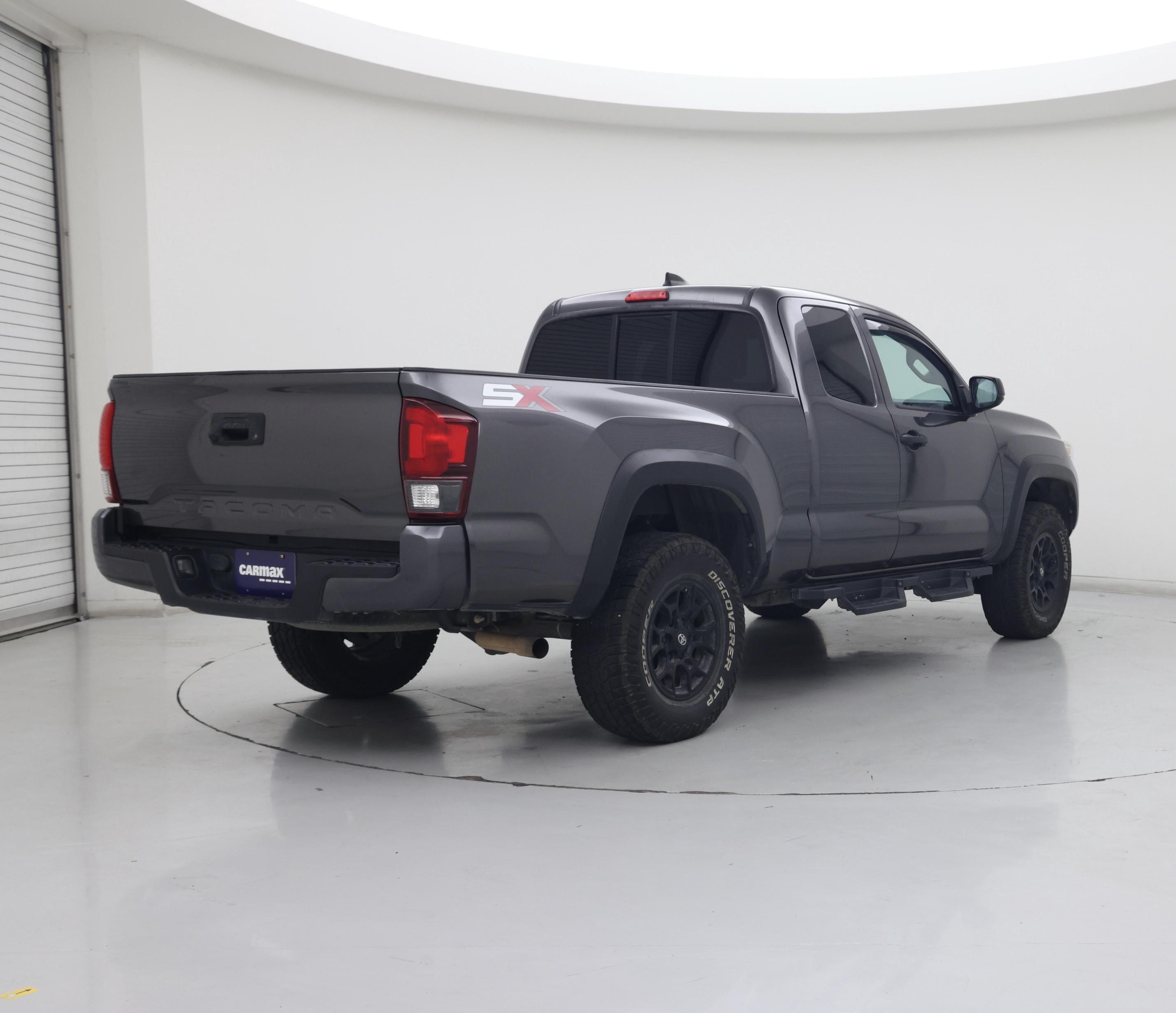 Thumbnail: 2021 Toyota Tacoma - 8