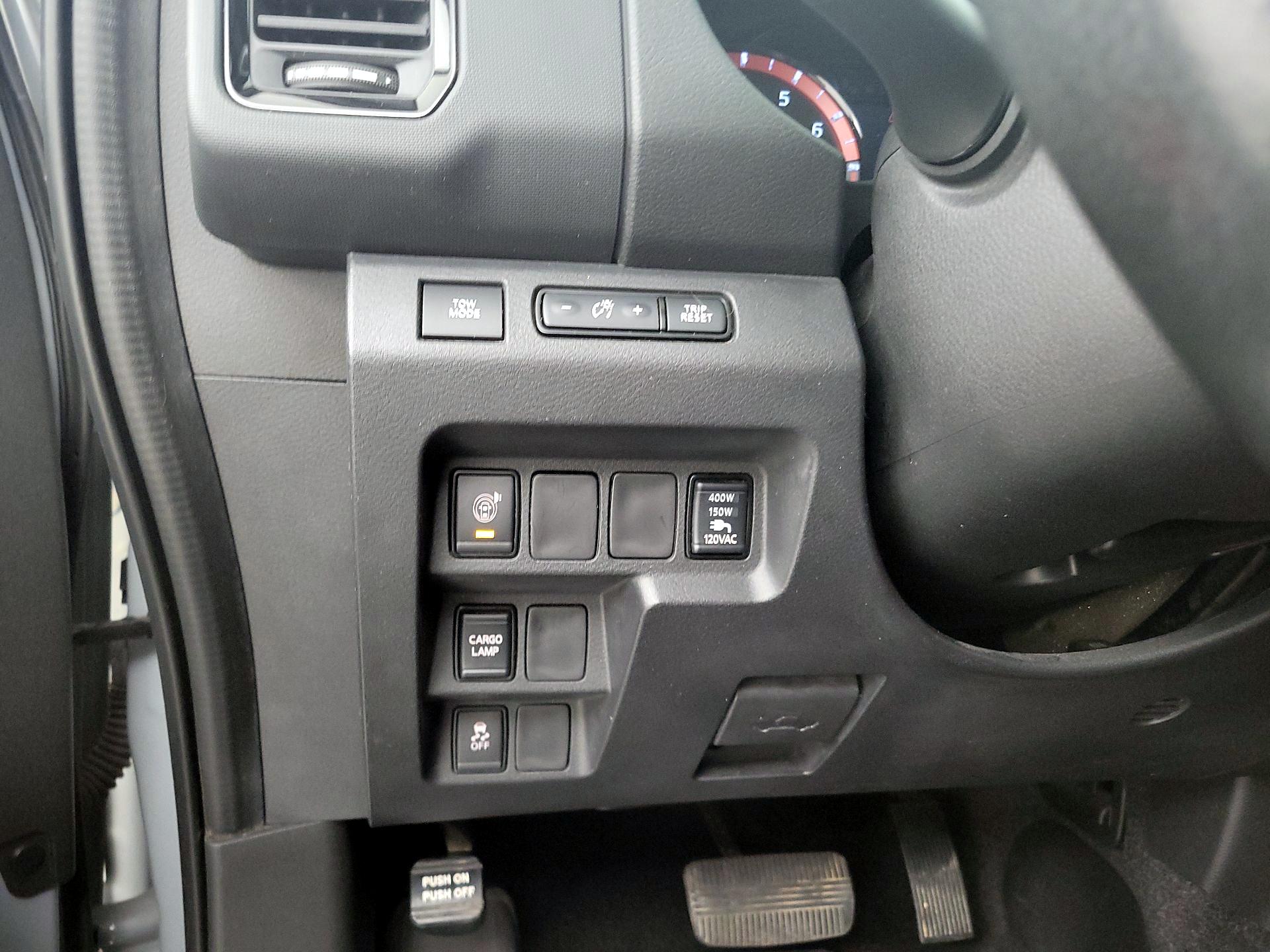 Thumbnail: 2023 Nissan Frontier - 13