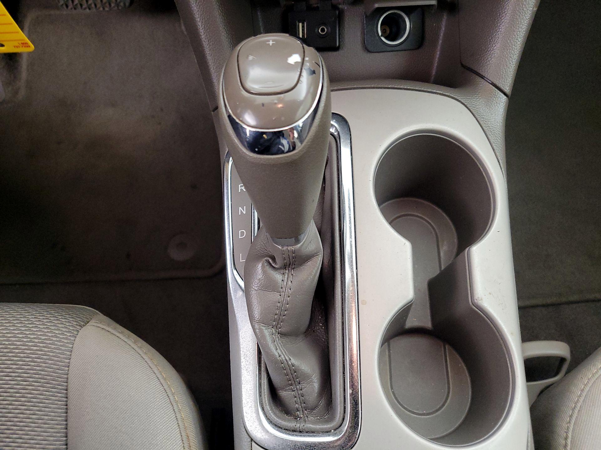 Thumbnail: 2018 Chevrolet Cruze - 17