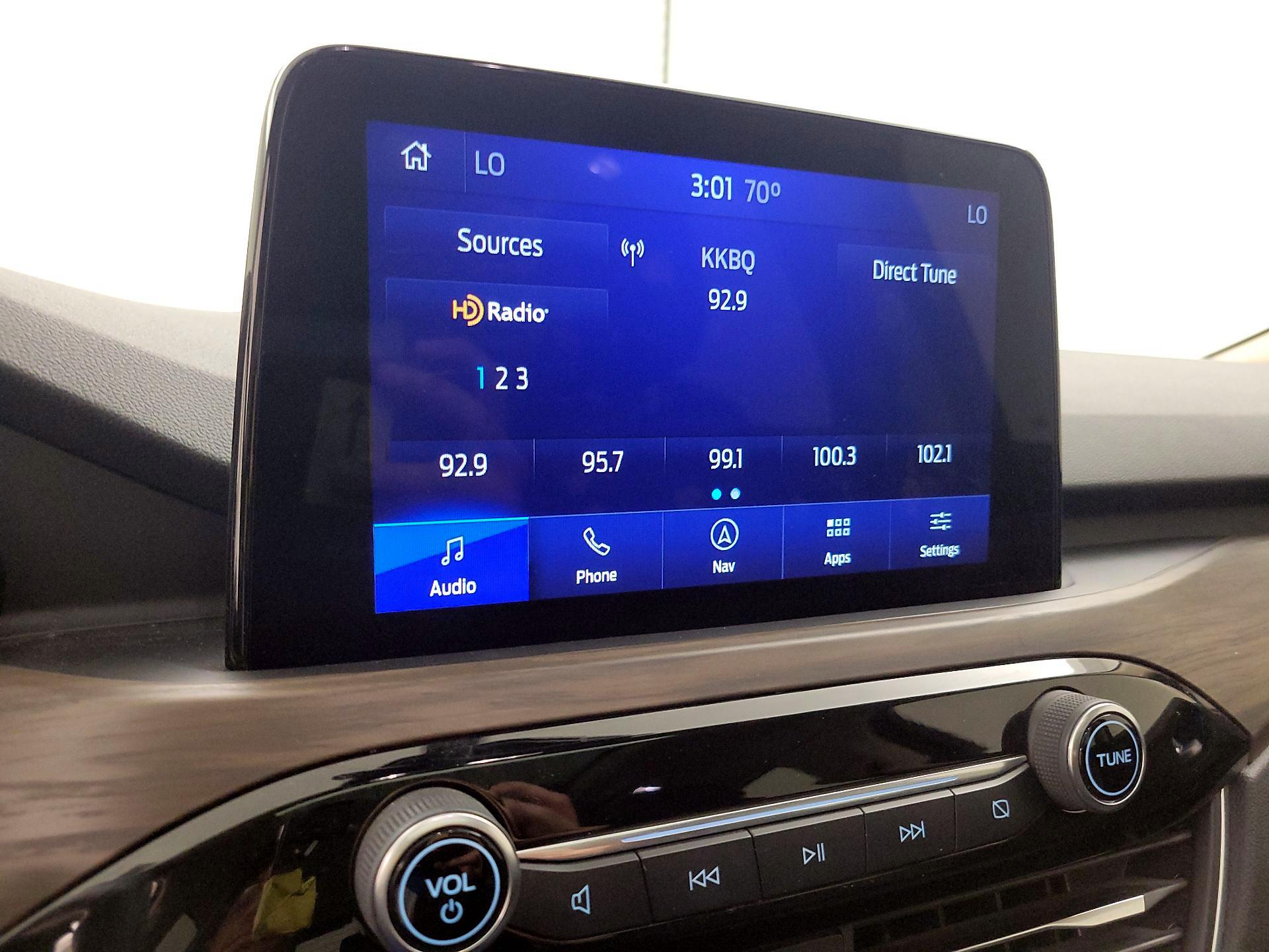 Thumbnail: 2020 Ford Escape - 16