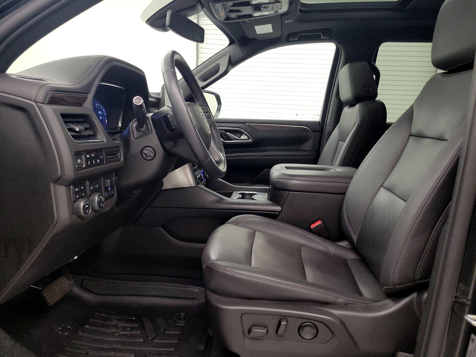 Thumbnail: 2022 Chevrolet Tahoe - 11