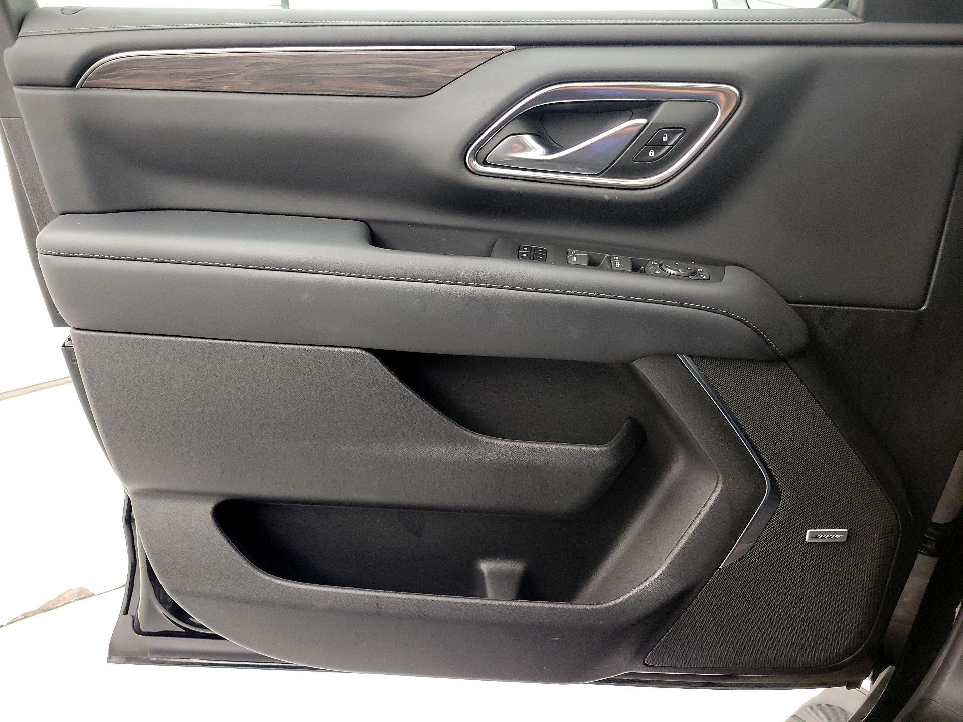 Thumbnail: 2022 Chevrolet Tahoe - 12