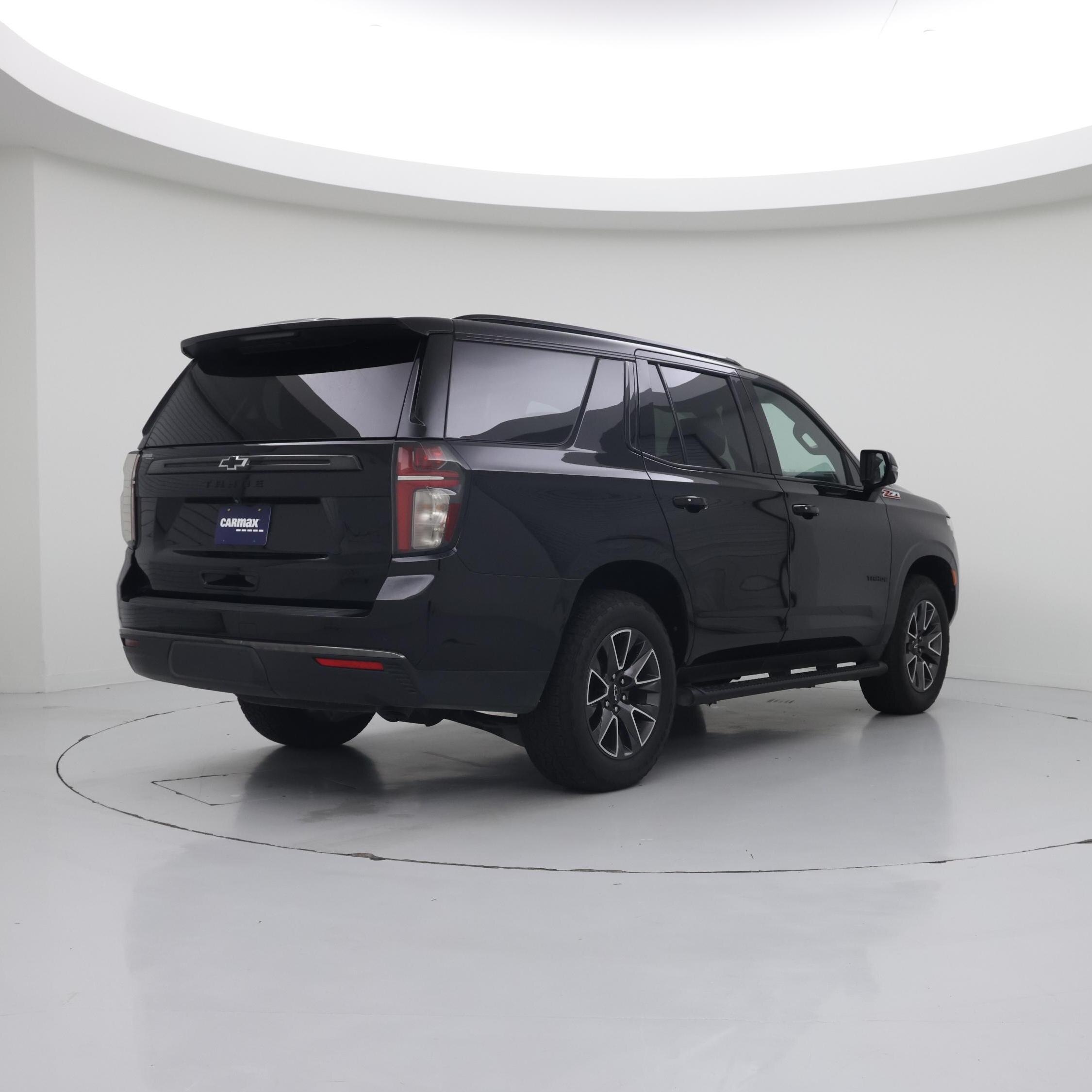 Thumbnail: 2022 Chevrolet Tahoe - 8