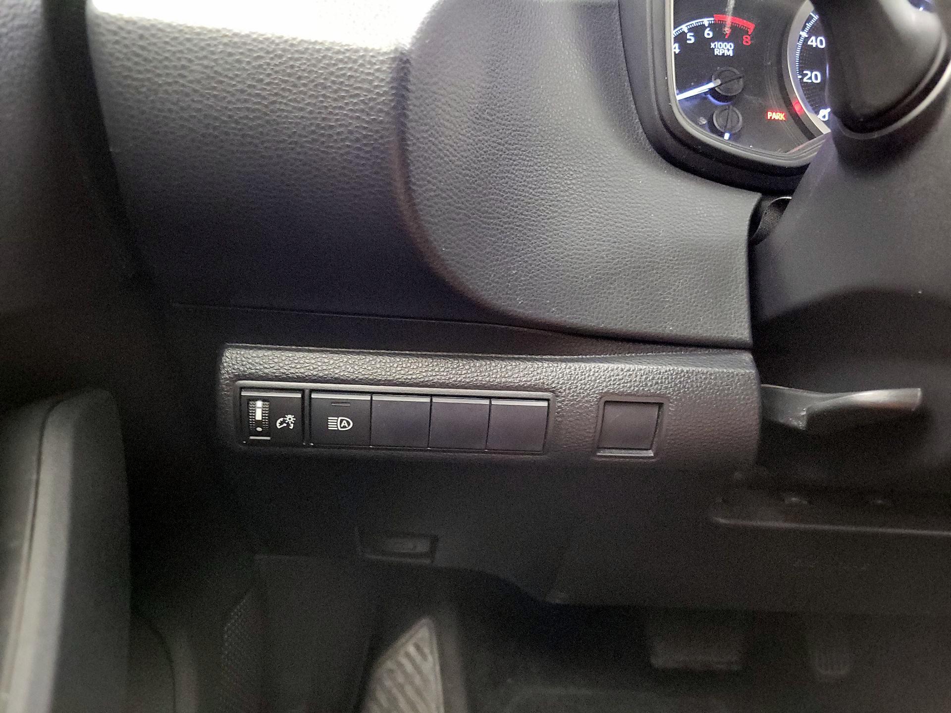 Thumbnail: 2020 Toyota Corolla - 13