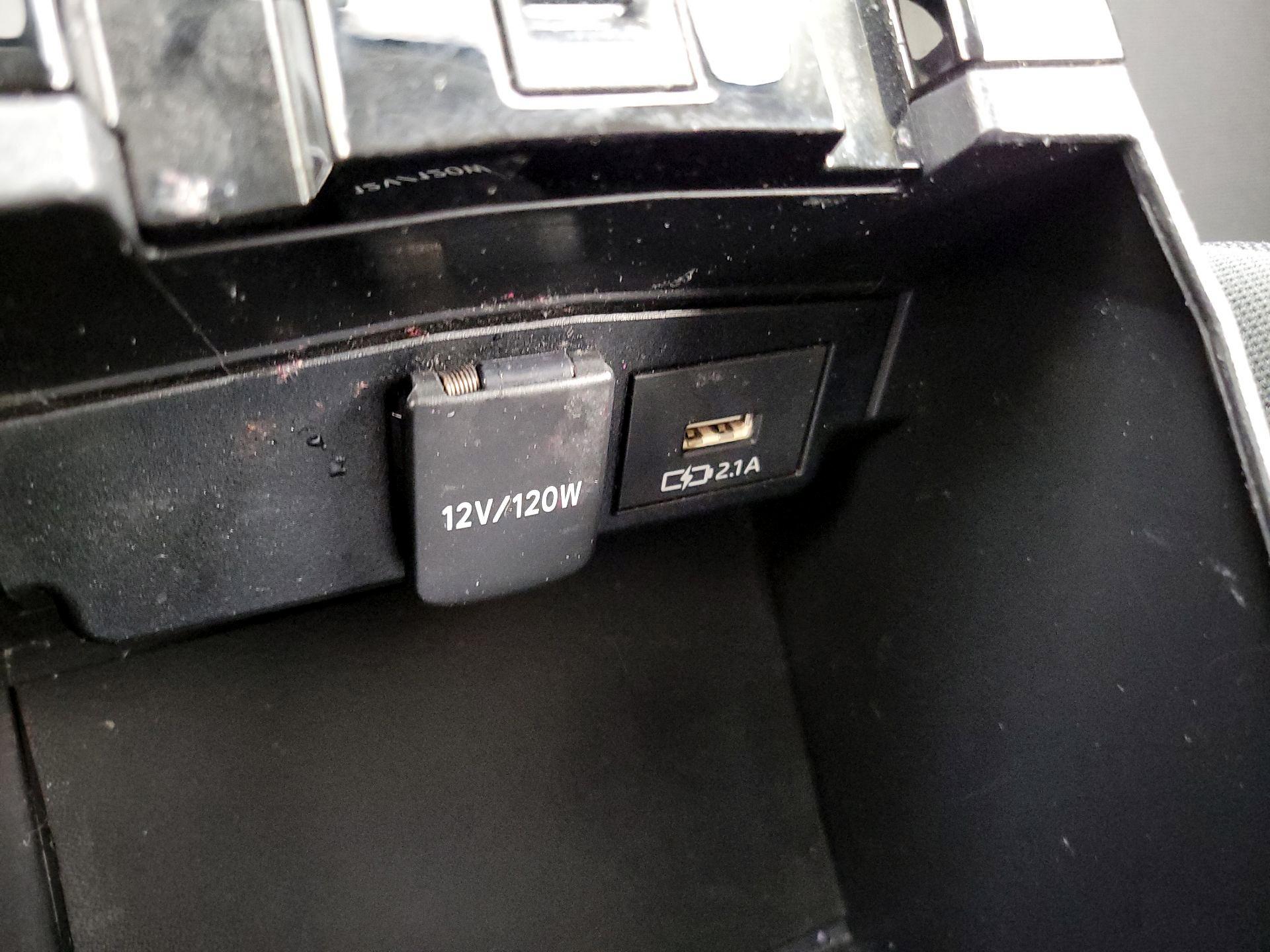 Thumbnail: 2020 Toyota Corolla - 18