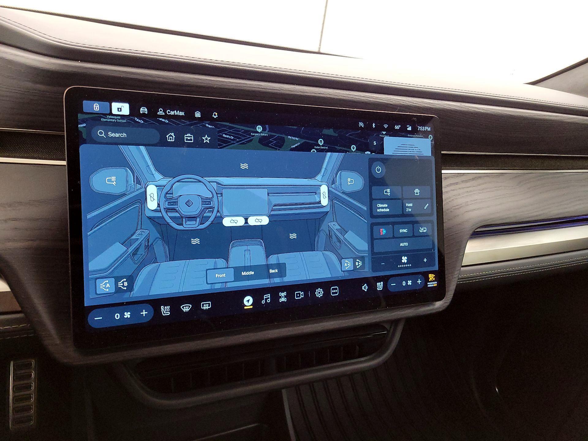 Thumbnail: 2023 Rivian R1S - 16