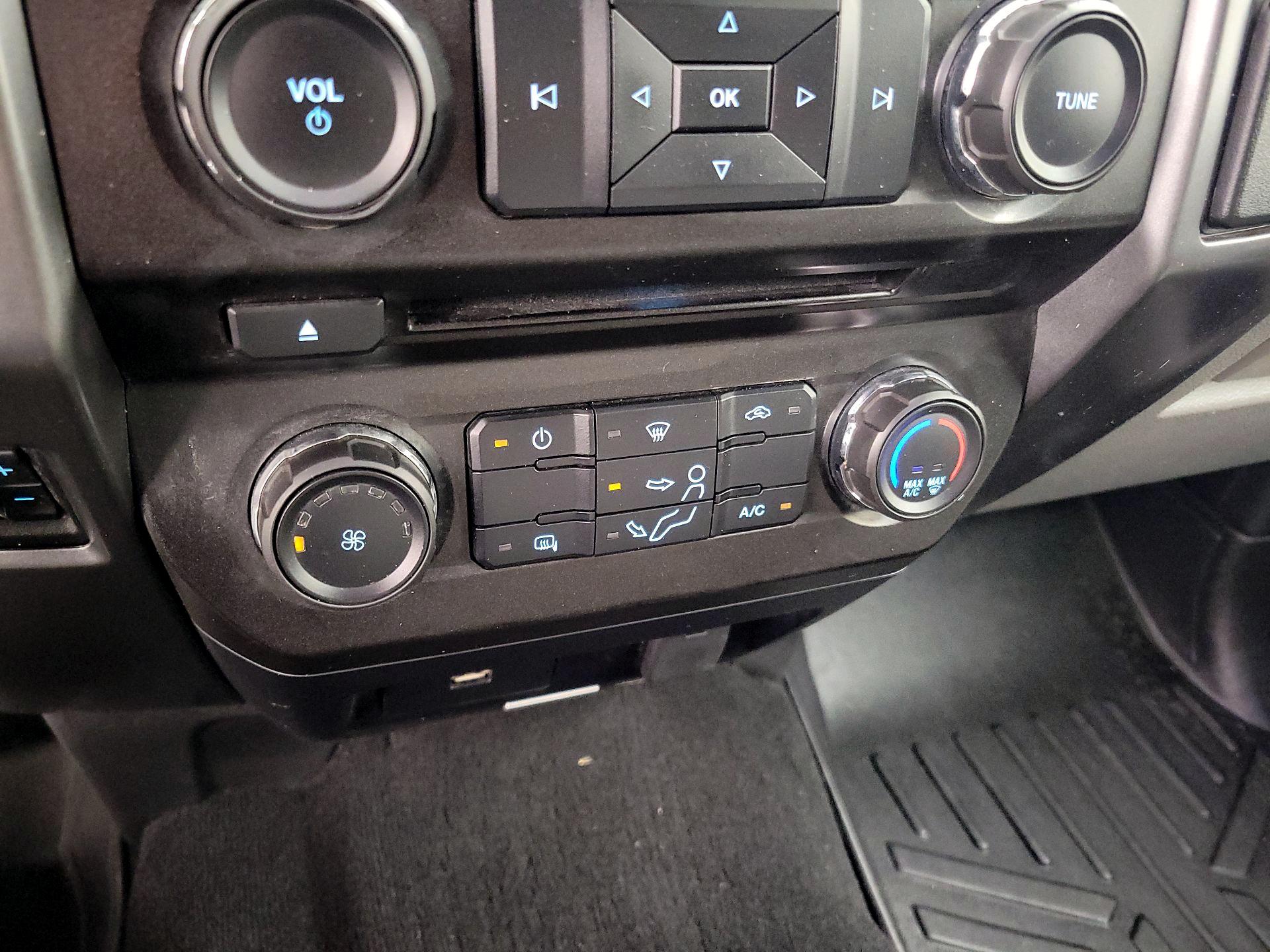 Thumbnail: 2018 Ford F-250 - 16