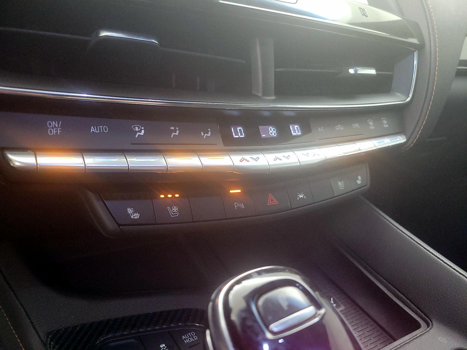 Thumbnail: 2020 Cadillac CT5 - 16